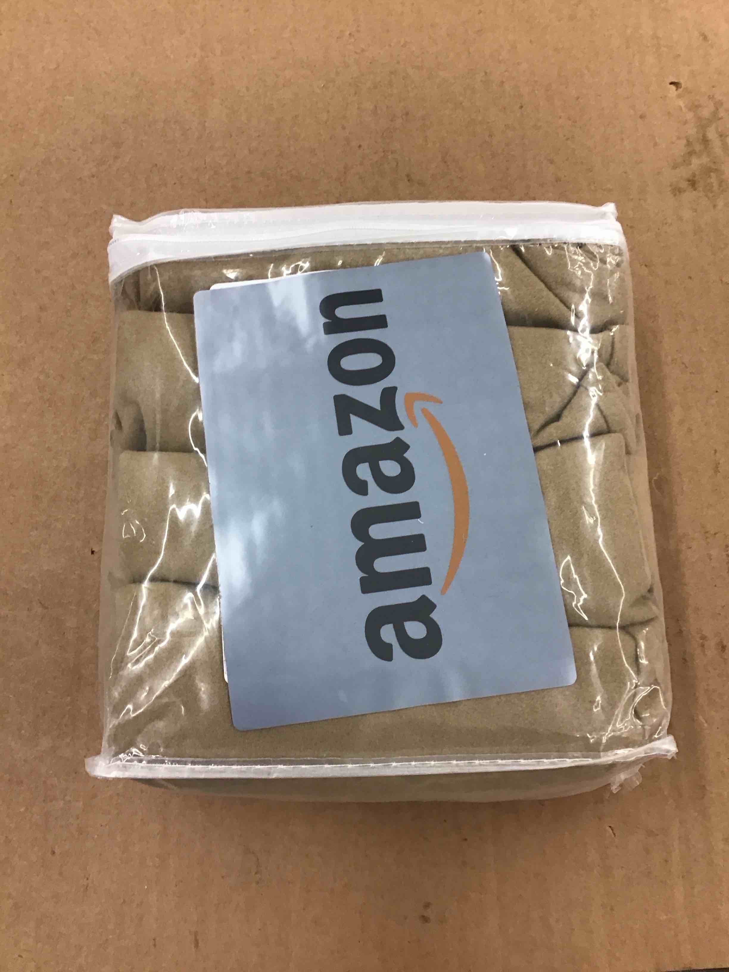 https://s3.amazonaws.com/lotting-images-prod/BoxBids/PPE2248614_1774623526011.jpeg