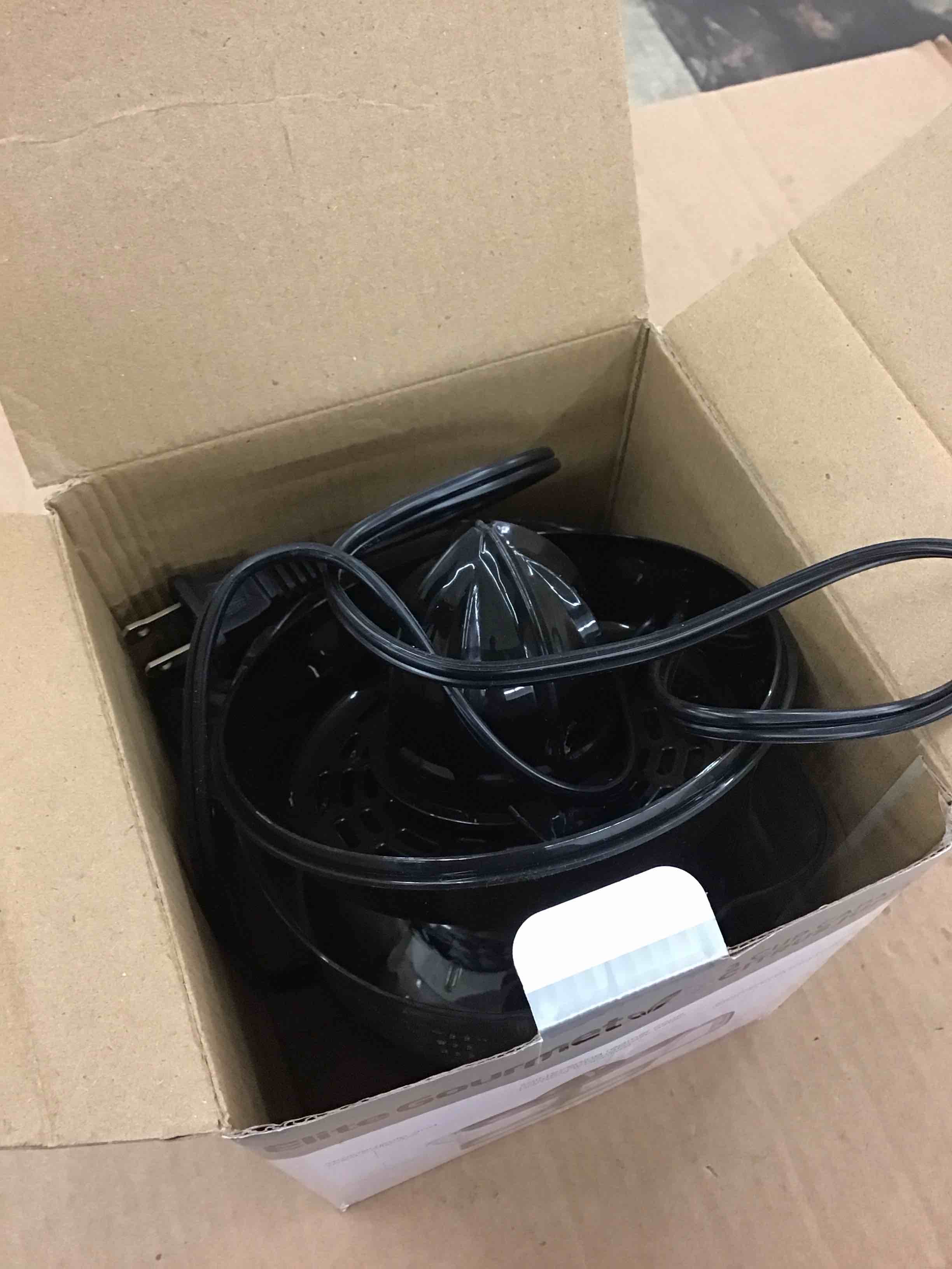 https://s3.amazonaws.com/lotting-images-prod/BoxBids/PPE2248618_1774623858572.jpeg