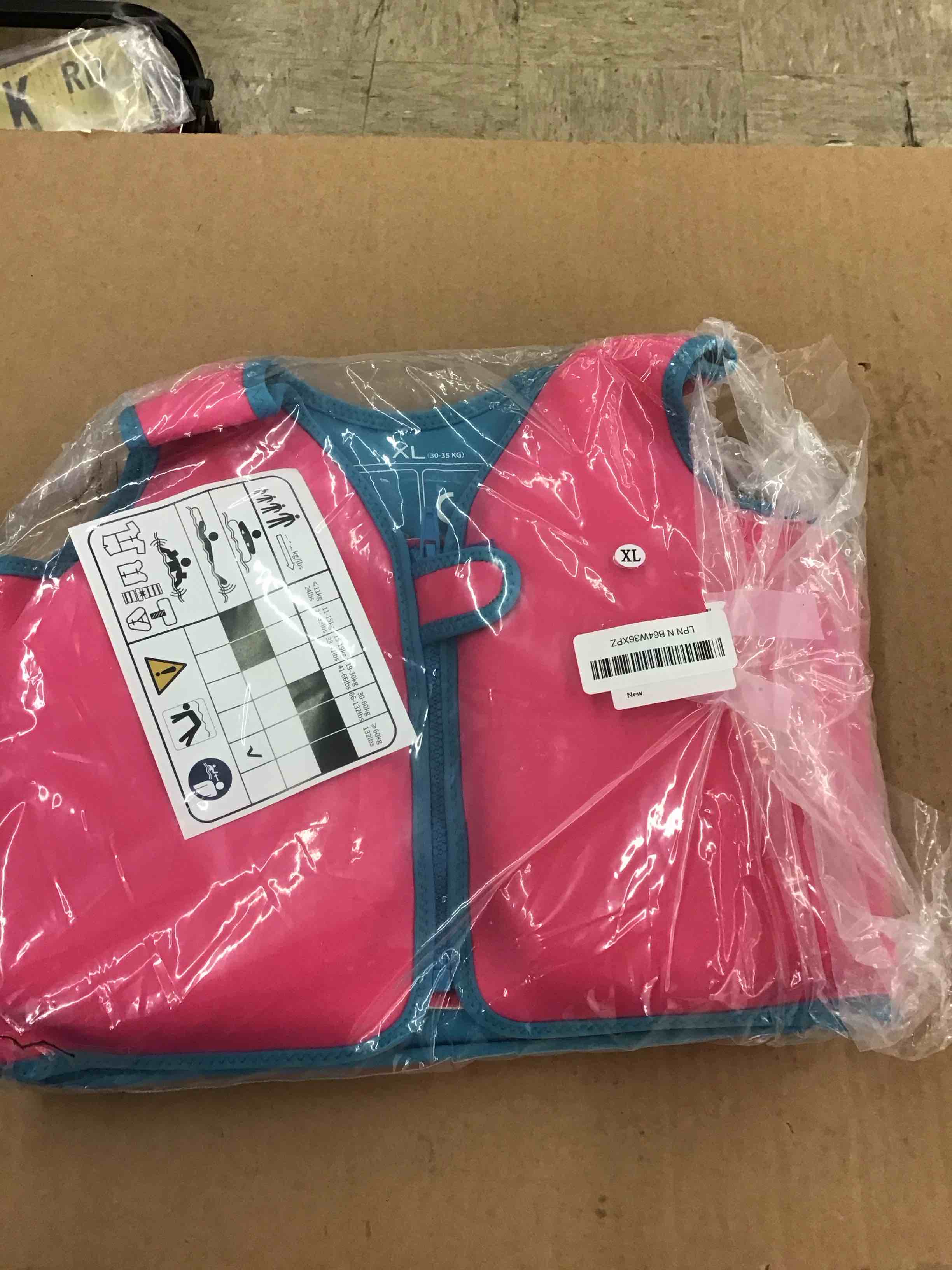 https://s3.amazonaws.com/lotting-images-prod/BoxBids/PPE2248633_1774625599158.jpeg