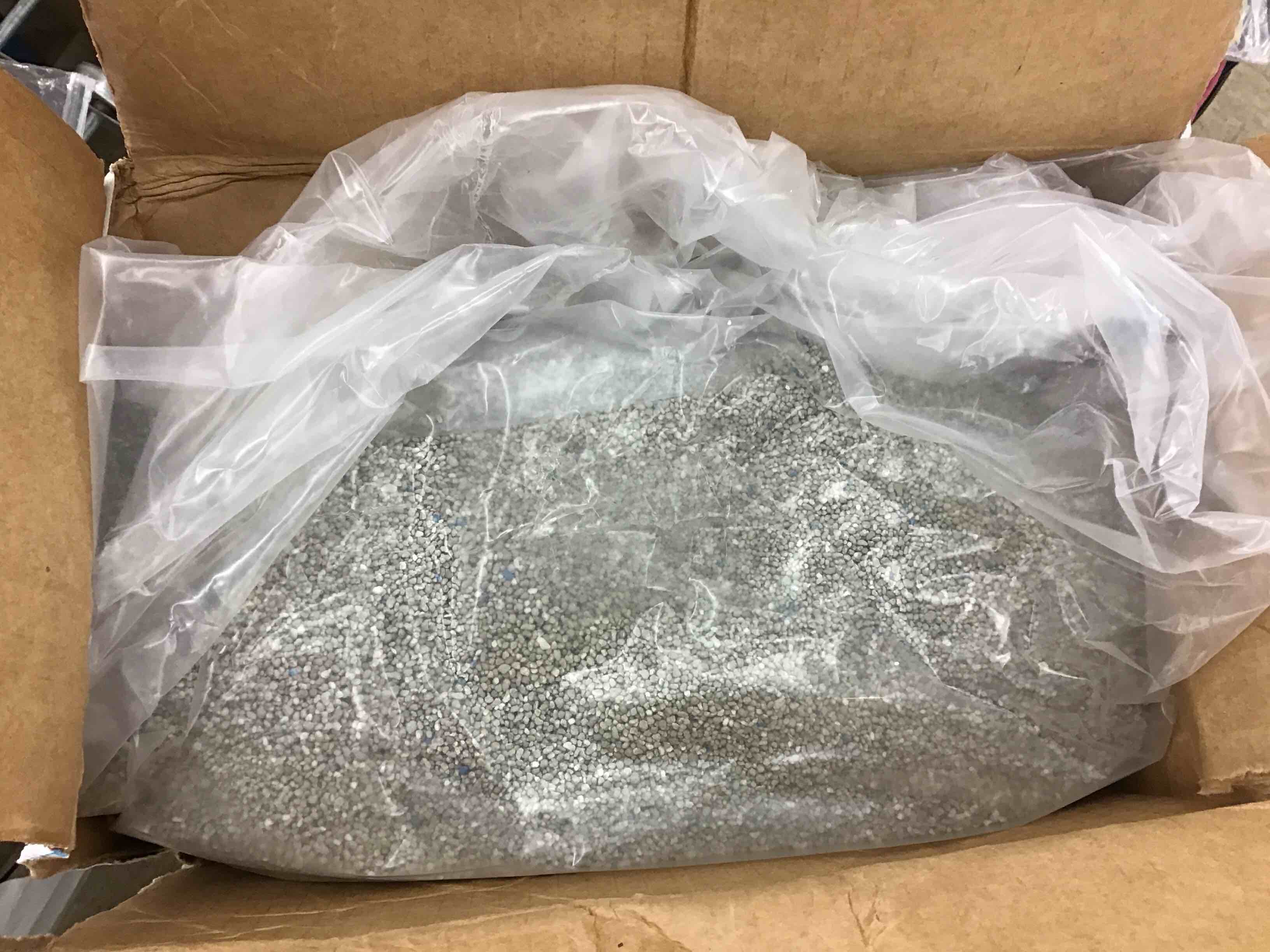 https://s3.amazonaws.com/lotting-images-prod/BoxBids/PPE2248658_1774631847460.jpeg