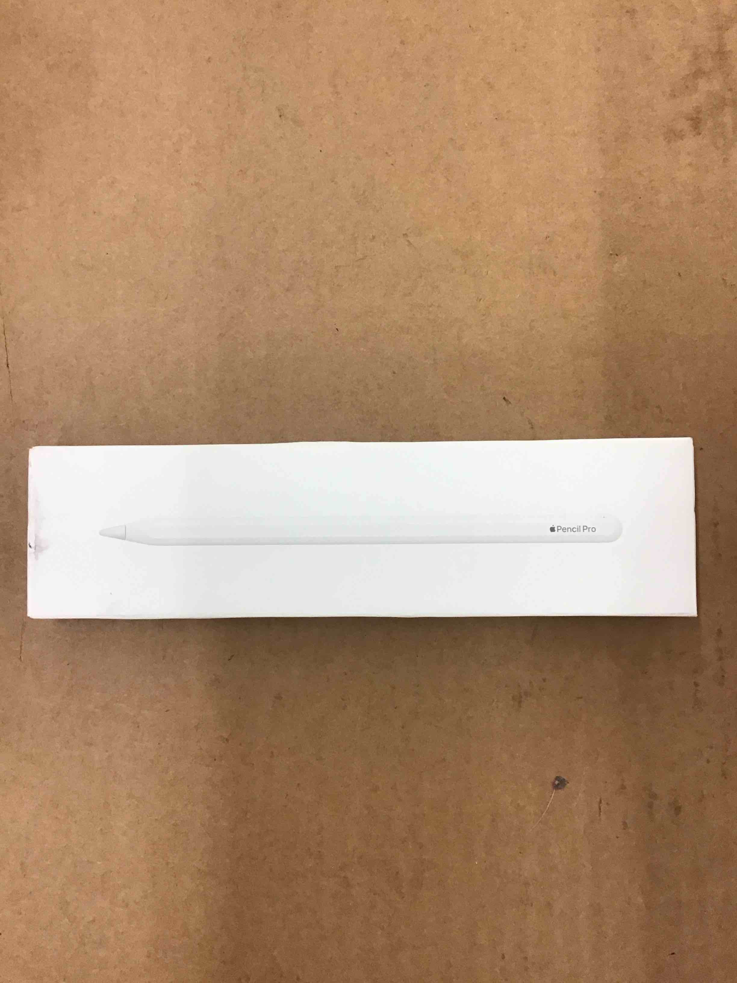 https://s3.amazonaws.com/lotting-images-prod/BoxBids/PPE2248670_1775046020654.jpeg