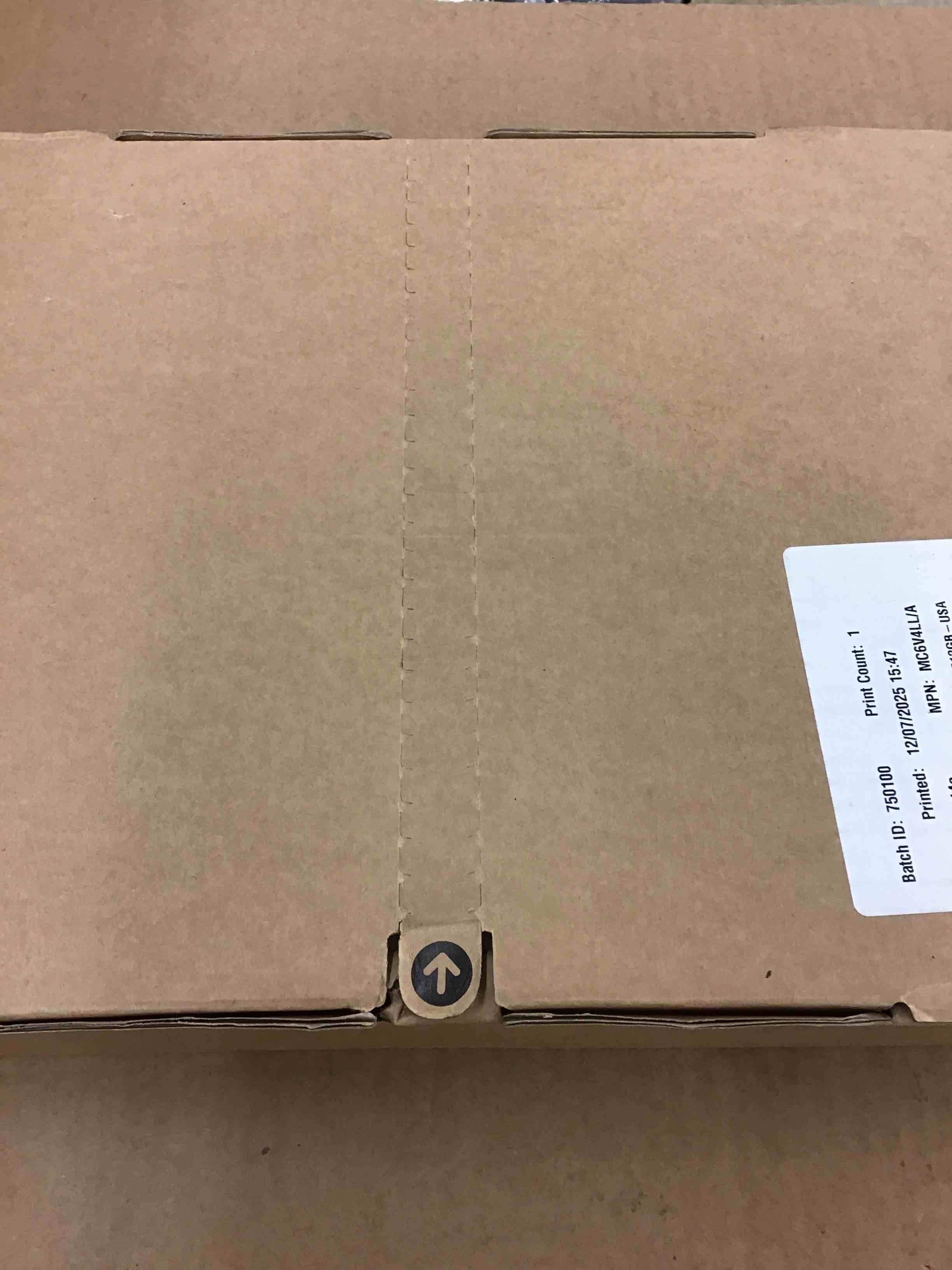 https://s3.amazonaws.com/lotting-images-prod/BoxBids/PPE2248683_1775050027761.jpeg