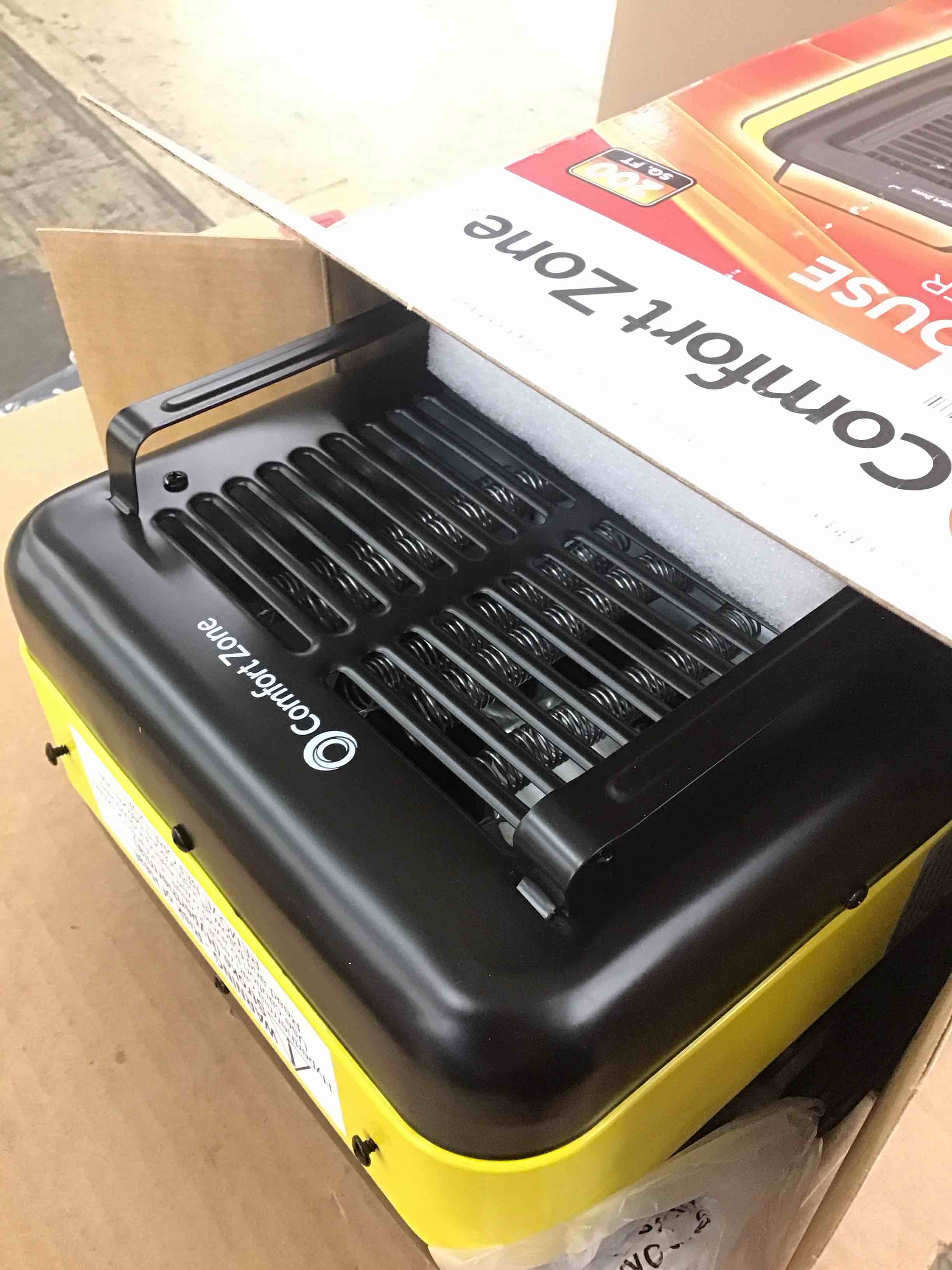 https://s3.amazonaws.com/lotting-images-prod/BoxBids/PPE2248712_1775054357951.jpeg