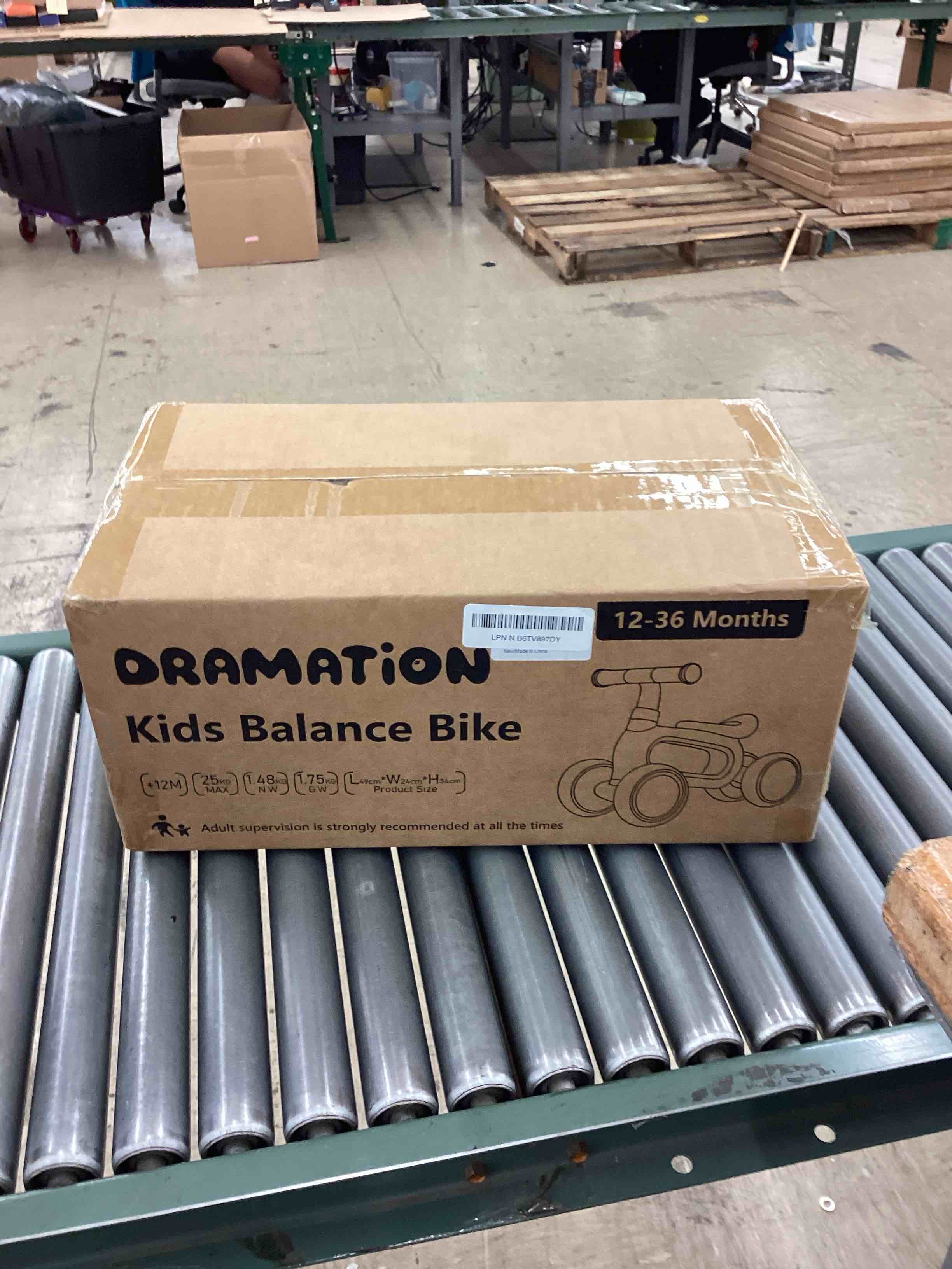 https://s3.amazonaws.com/lotting-images-prod/BoxBids/PPE2248797_1775218950750.jpeg