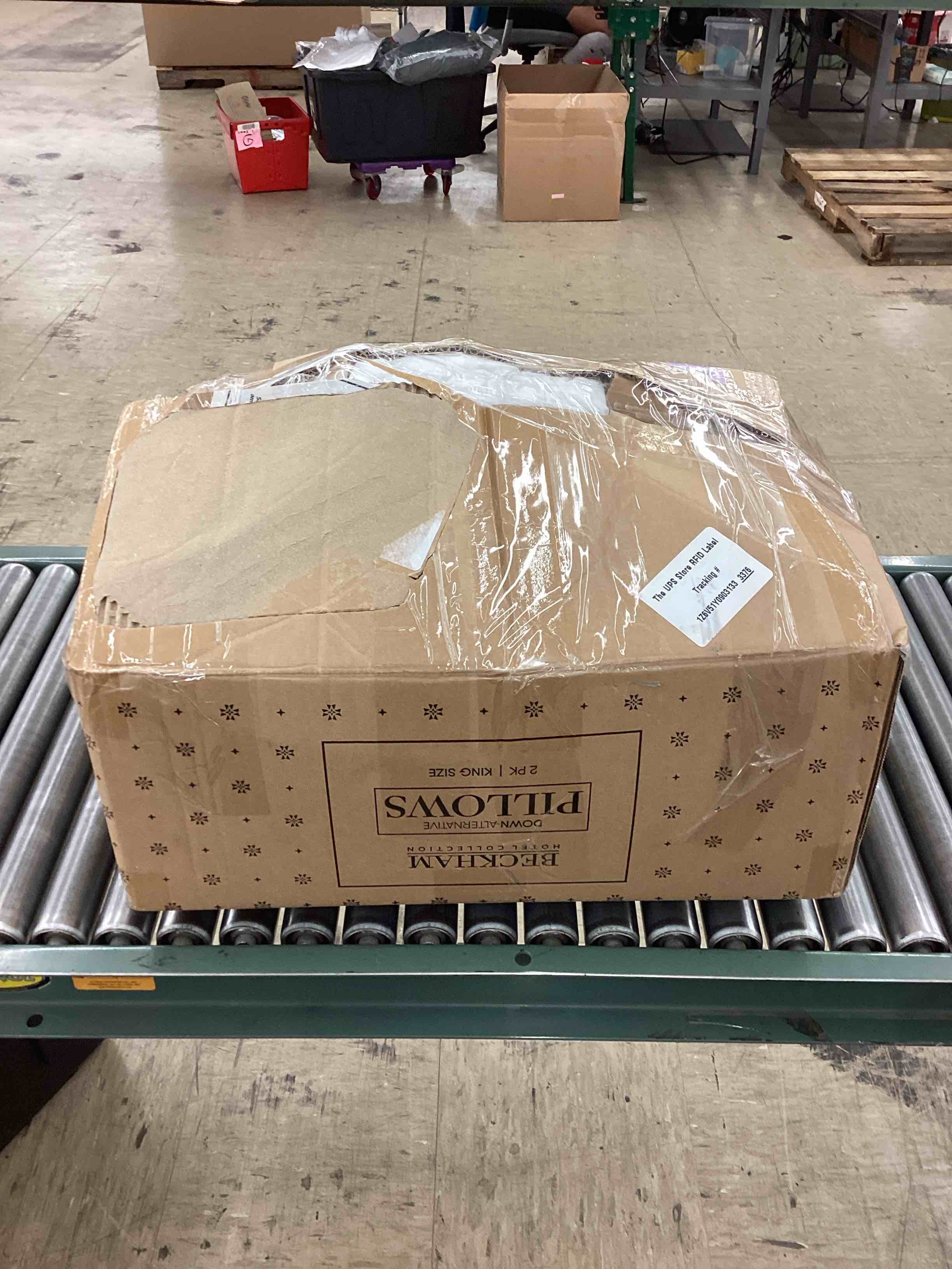 https://s3.amazonaws.com/lotting-images-prod/BoxBids/PPE2248809_1775222102753.jpeg