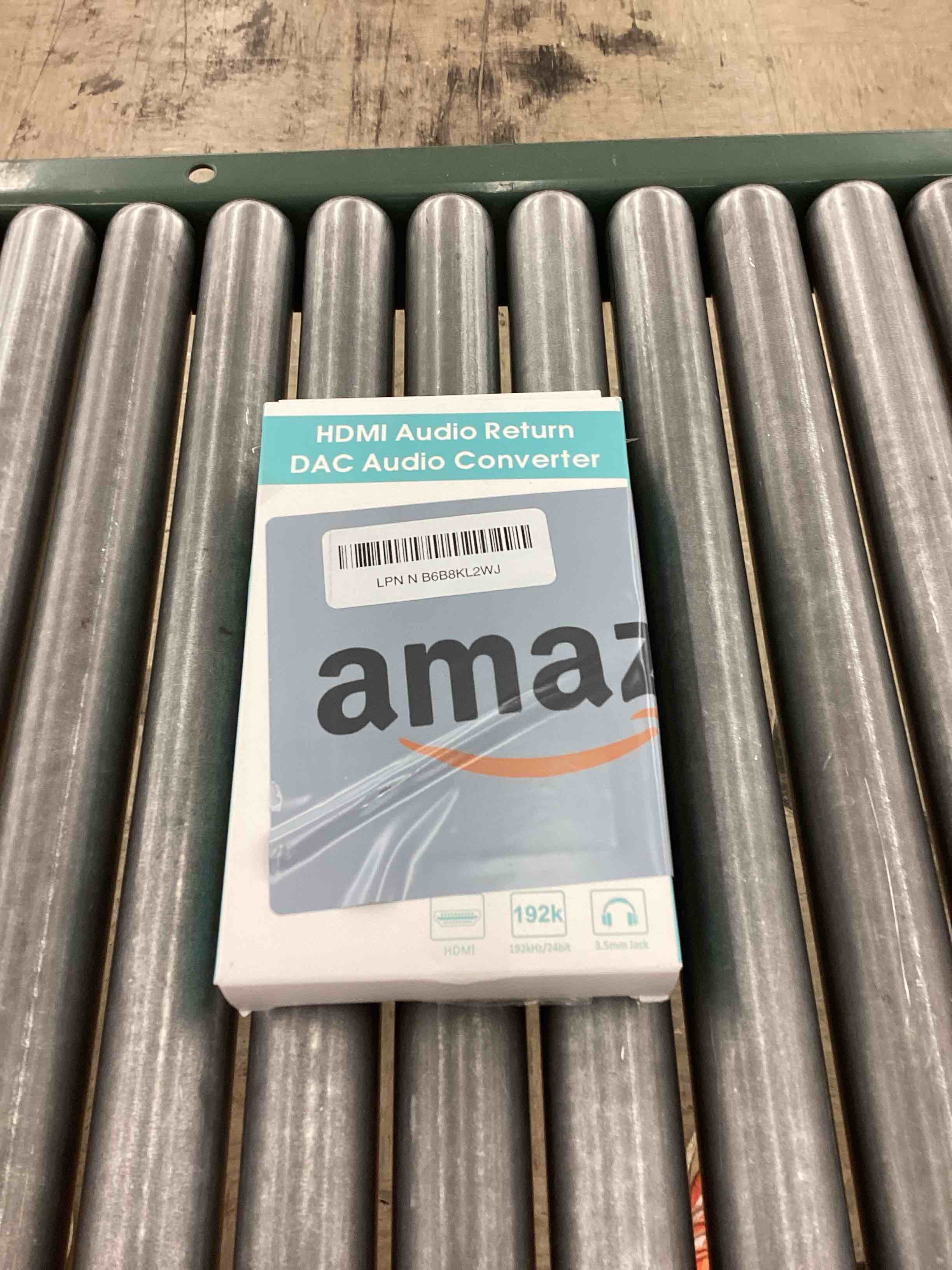 https://s3.amazonaws.com/lotting-images-prod/BoxBids/PPE2248867_1775238133267.jpeg