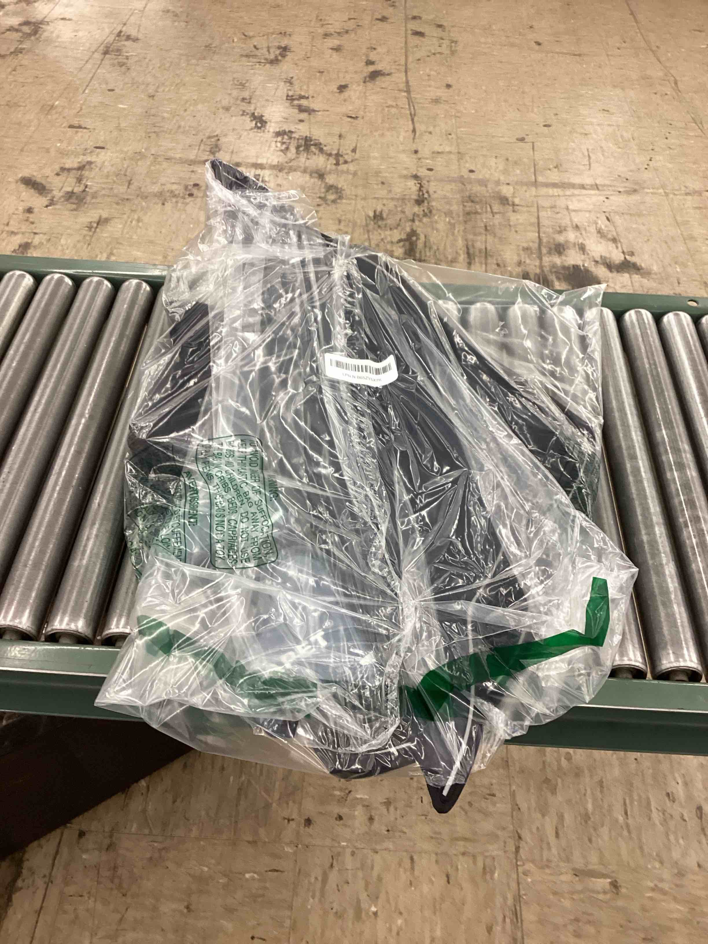 https://s3.amazonaws.com/lotting-images-prod/BoxBids/PPE2248875_1775239872843.jpeg