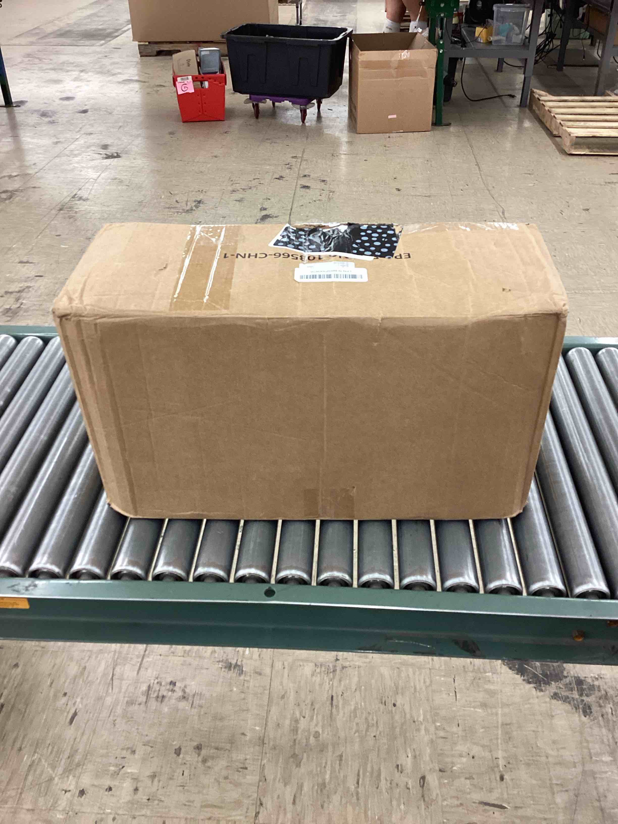 https://s3.amazonaws.com/lotting-images-prod/BoxBids/PPE2248896_1775245088194.jpeg