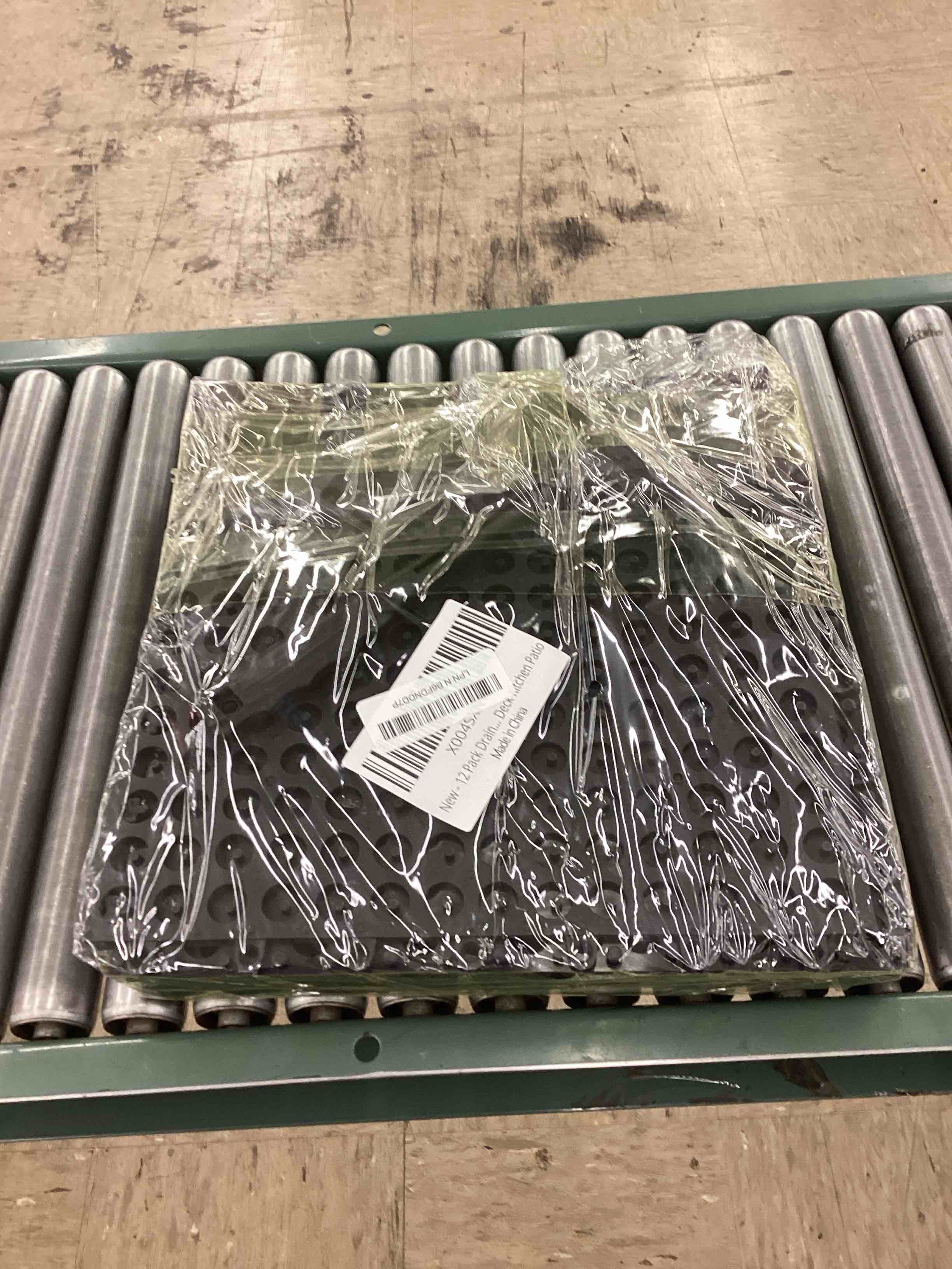 https://s3.amazonaws.com/lotting-images-prod/BoxBids/PPE2248905_1775247010074.jpeg