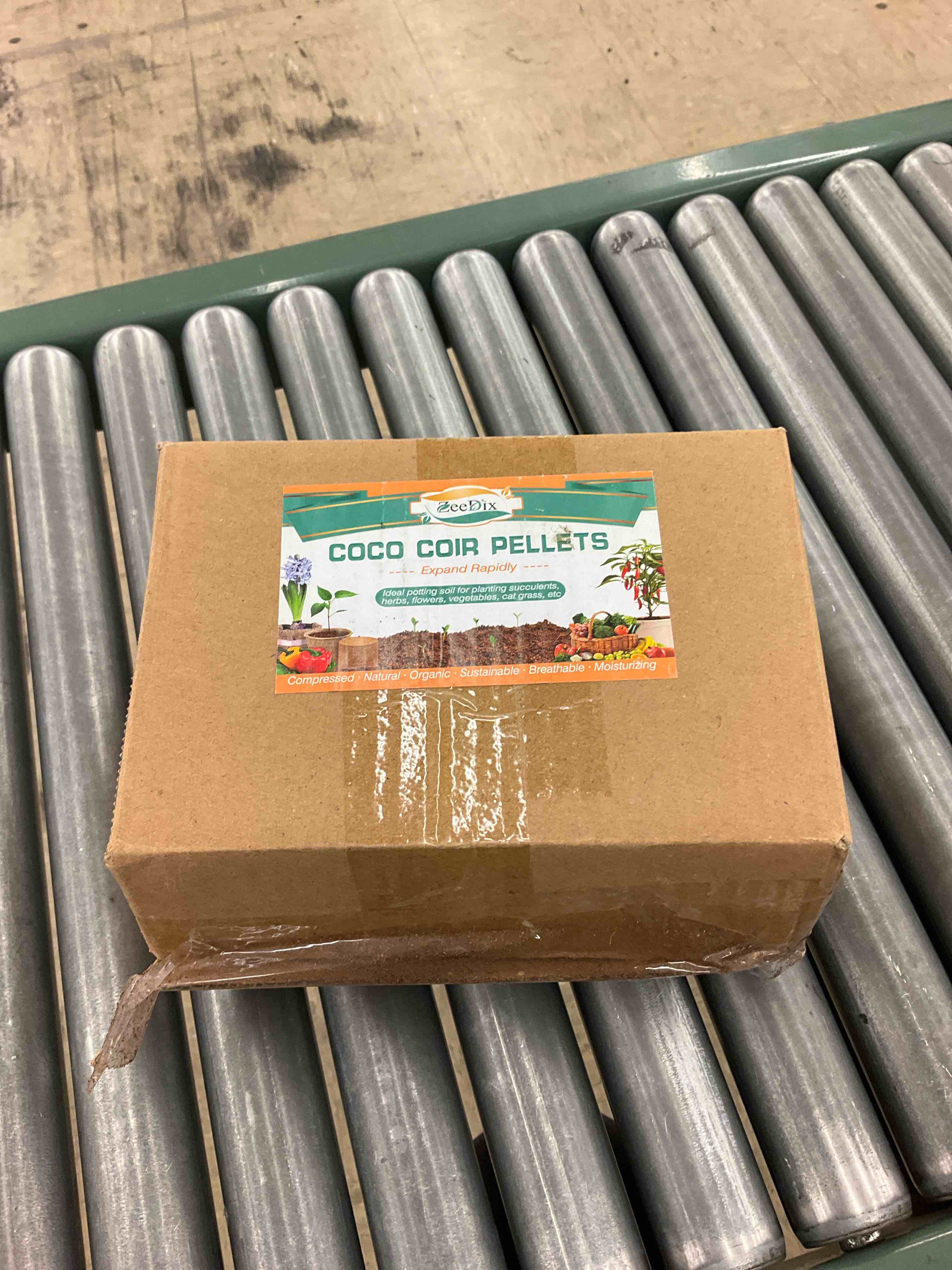 https://s3.amazonaws.com/lotting-images-prod/BoxBids/PPE2248924_1775487442786.jpeg