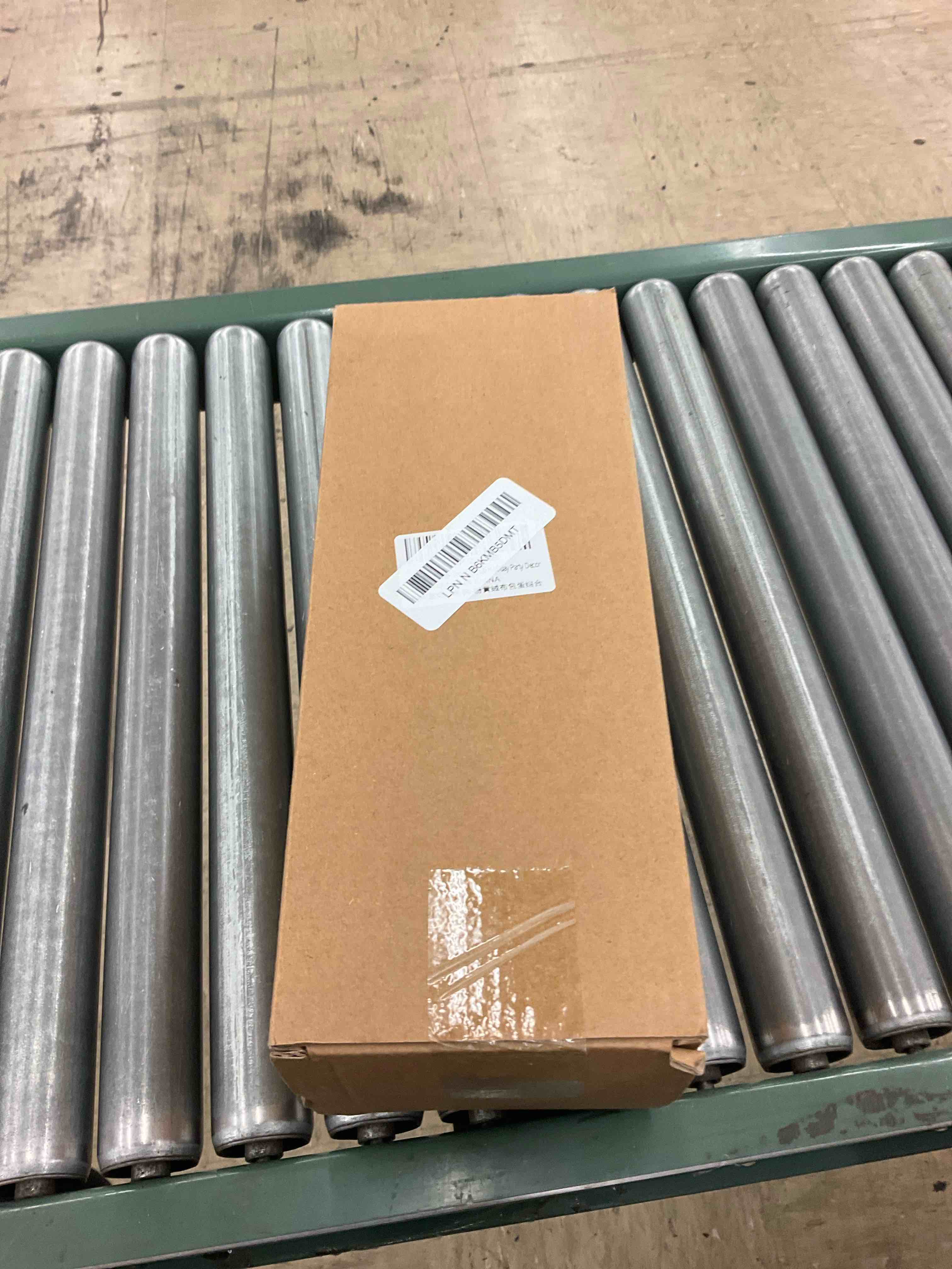 https://s3.amazonaws.com/lotting-images-prod/BoxBids/PPE2248926_1775489979163.jpeg
