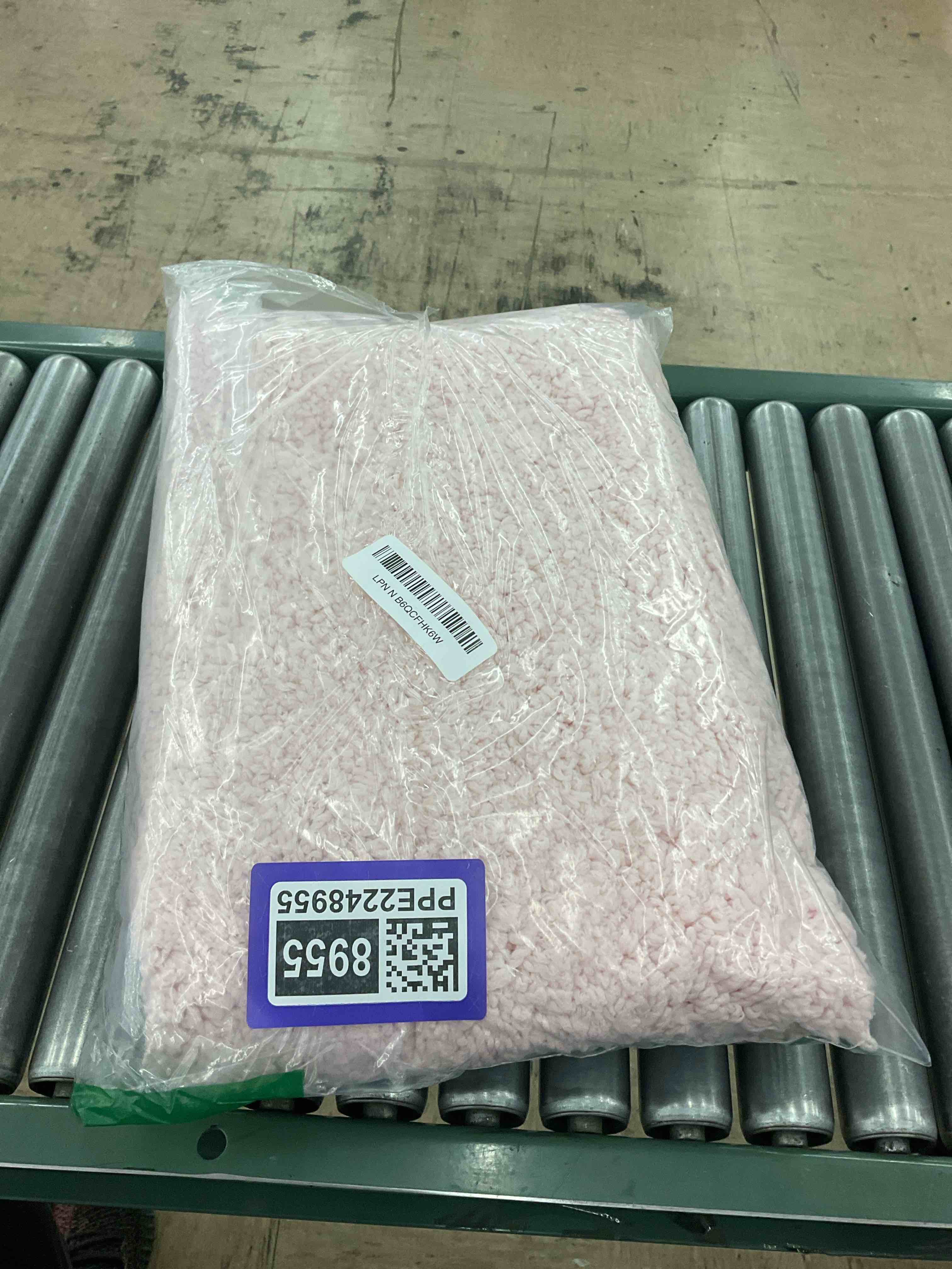 https://s3.amazonaws.com/lotting-images-prod/BoxBids/PPE2248955_1775495626136.jpeg