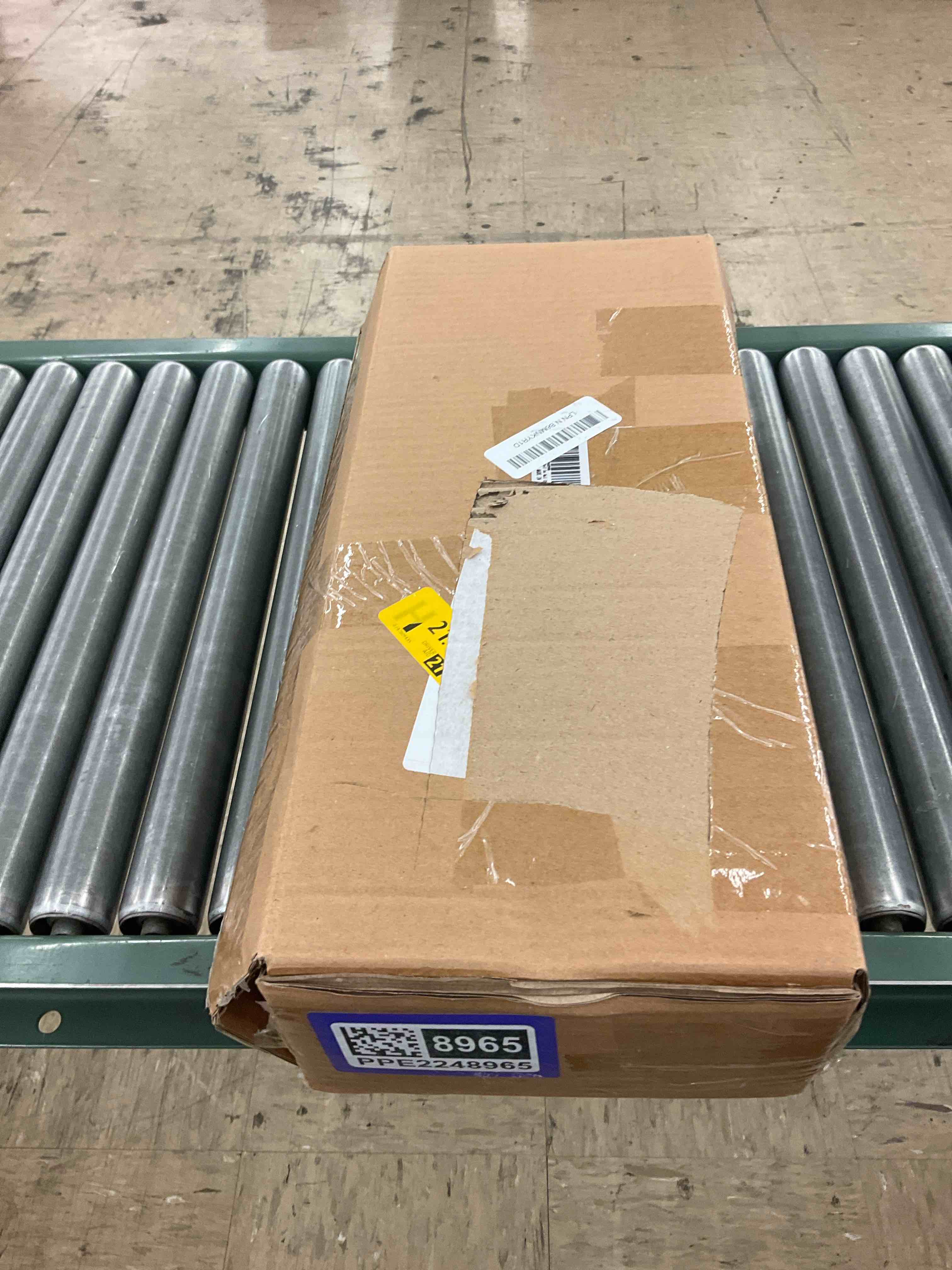 https://s3.amazonaws.com/lotting-images-prod/BoxBids/PPE2248965_1775497063481.jpeg