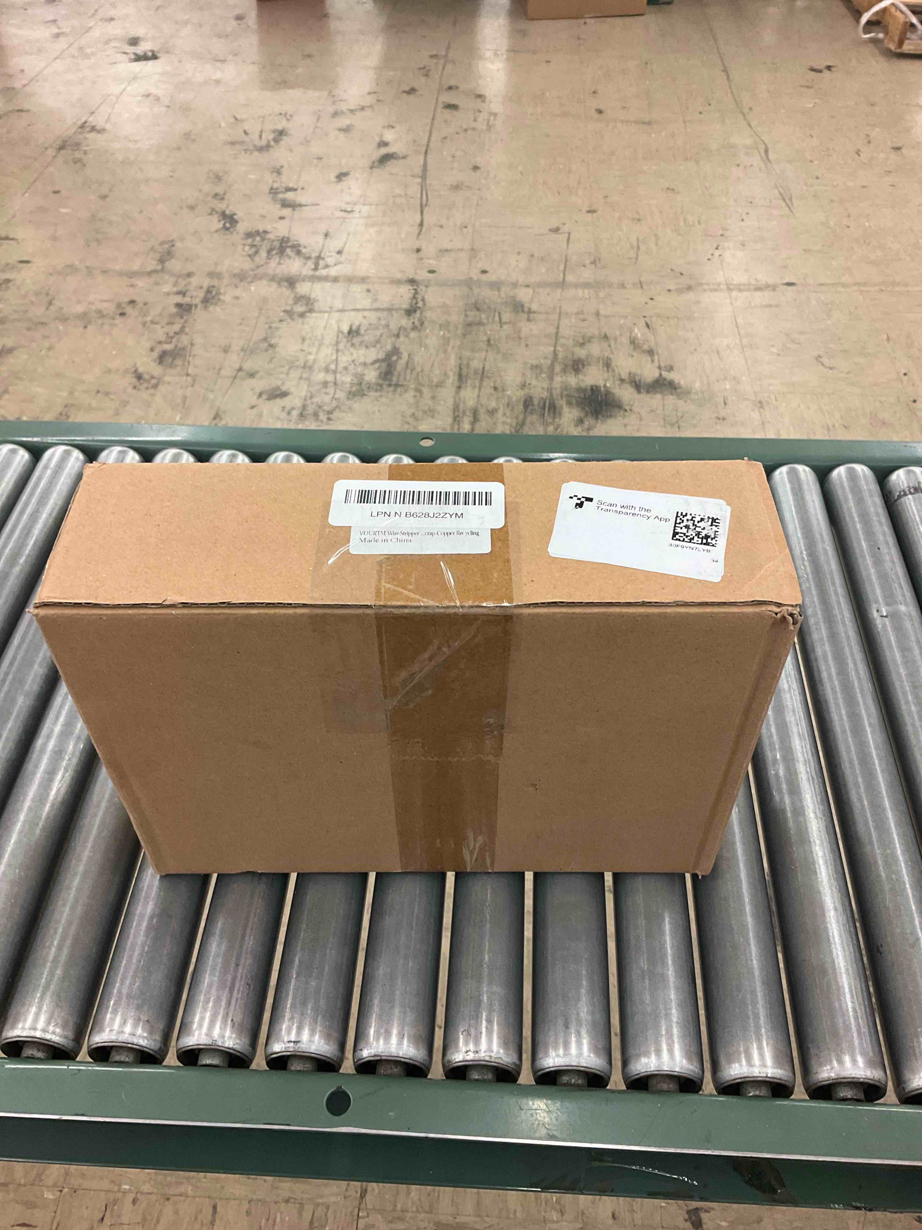 https://s3.amazonaws.com/lotting-images-prod/BoxBids/PPE2248997_1775506052333.jpeg