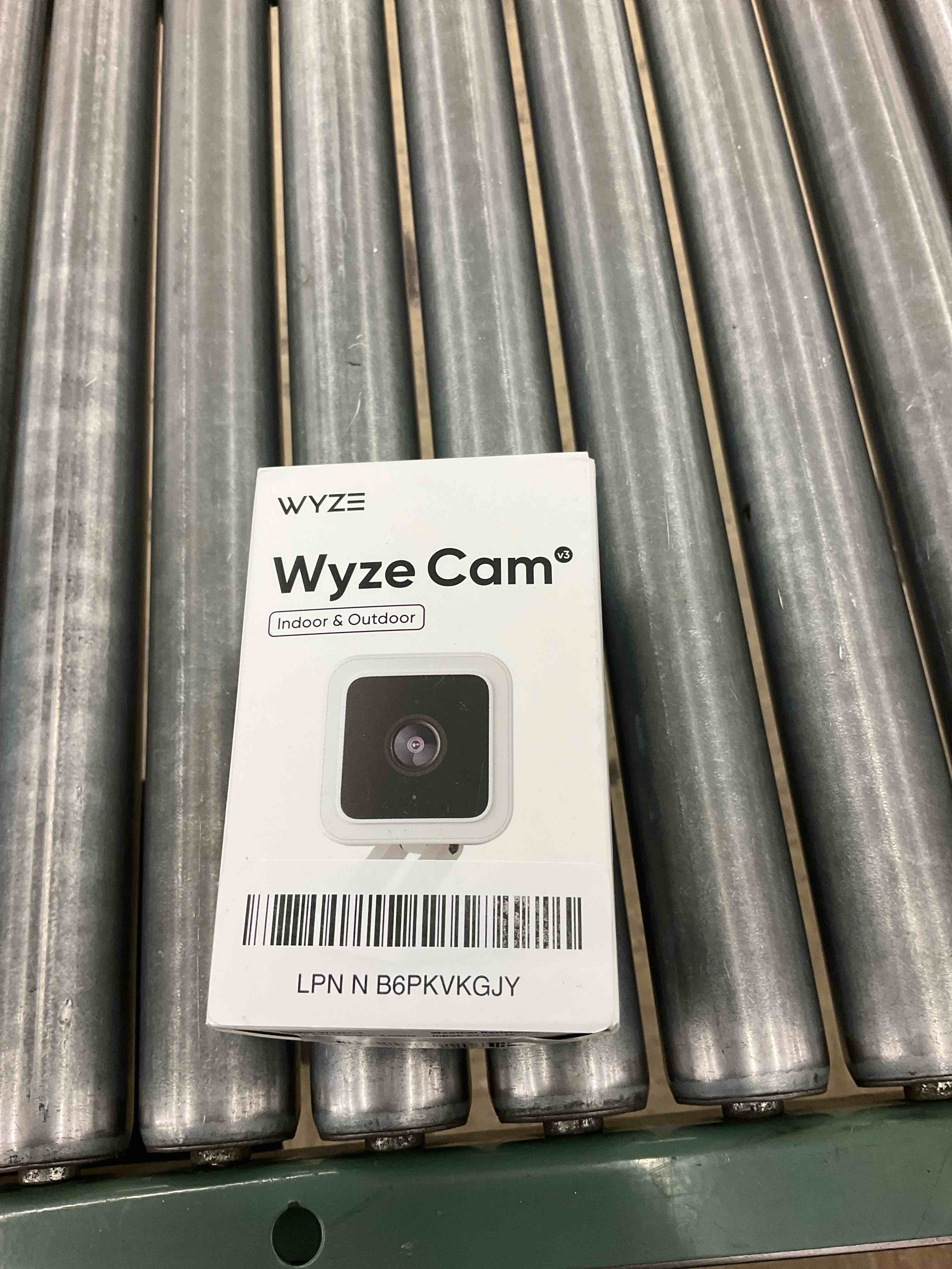 https://s3.amazonaws.com/lotting-images-prod/BoxBids/PPE2249032_1775573891302.jpeg