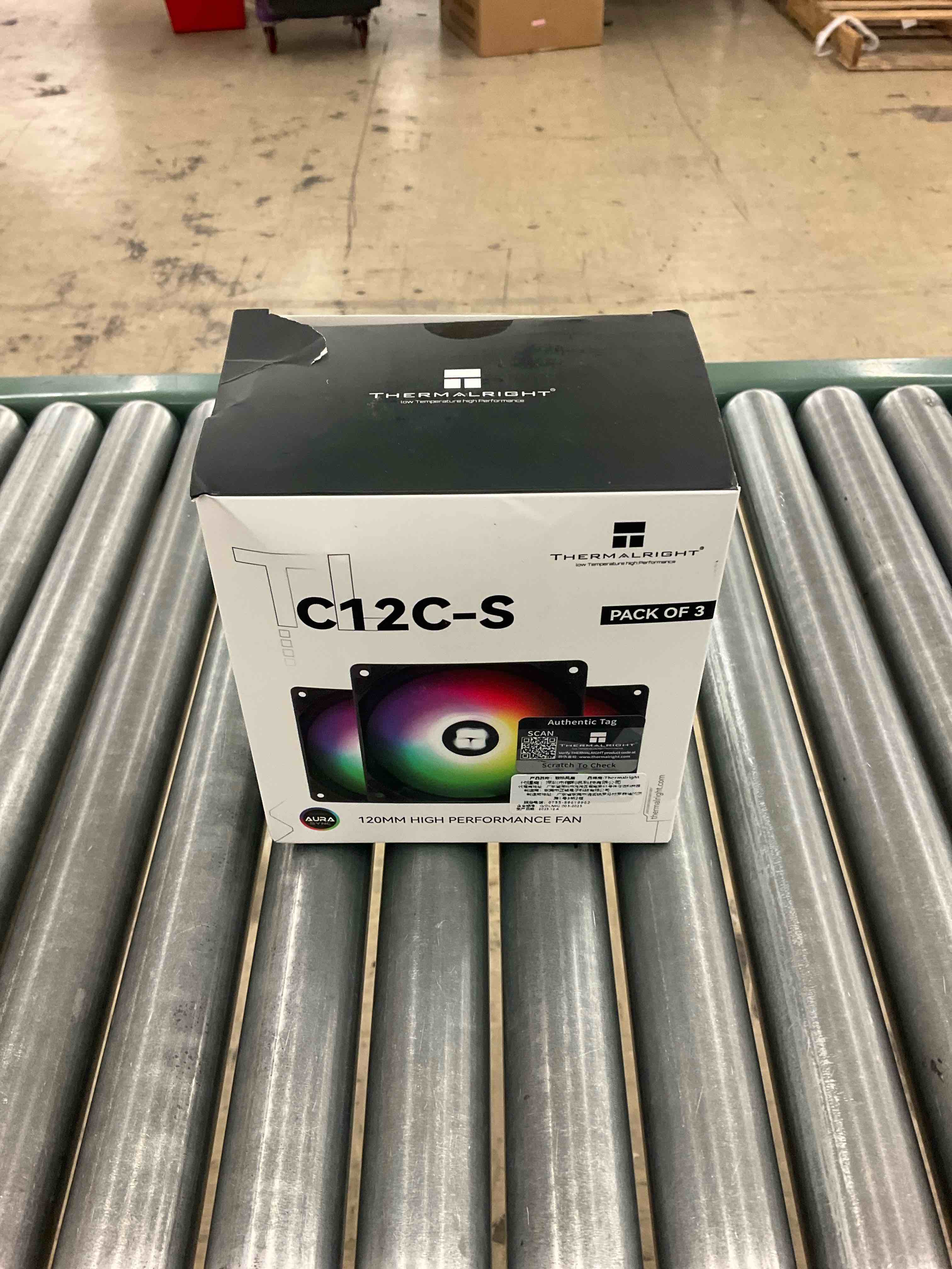 https://s3.amazonaws.com/lotting-images-prod/BoxBids/PPE2249034_1775576229734.jpeg