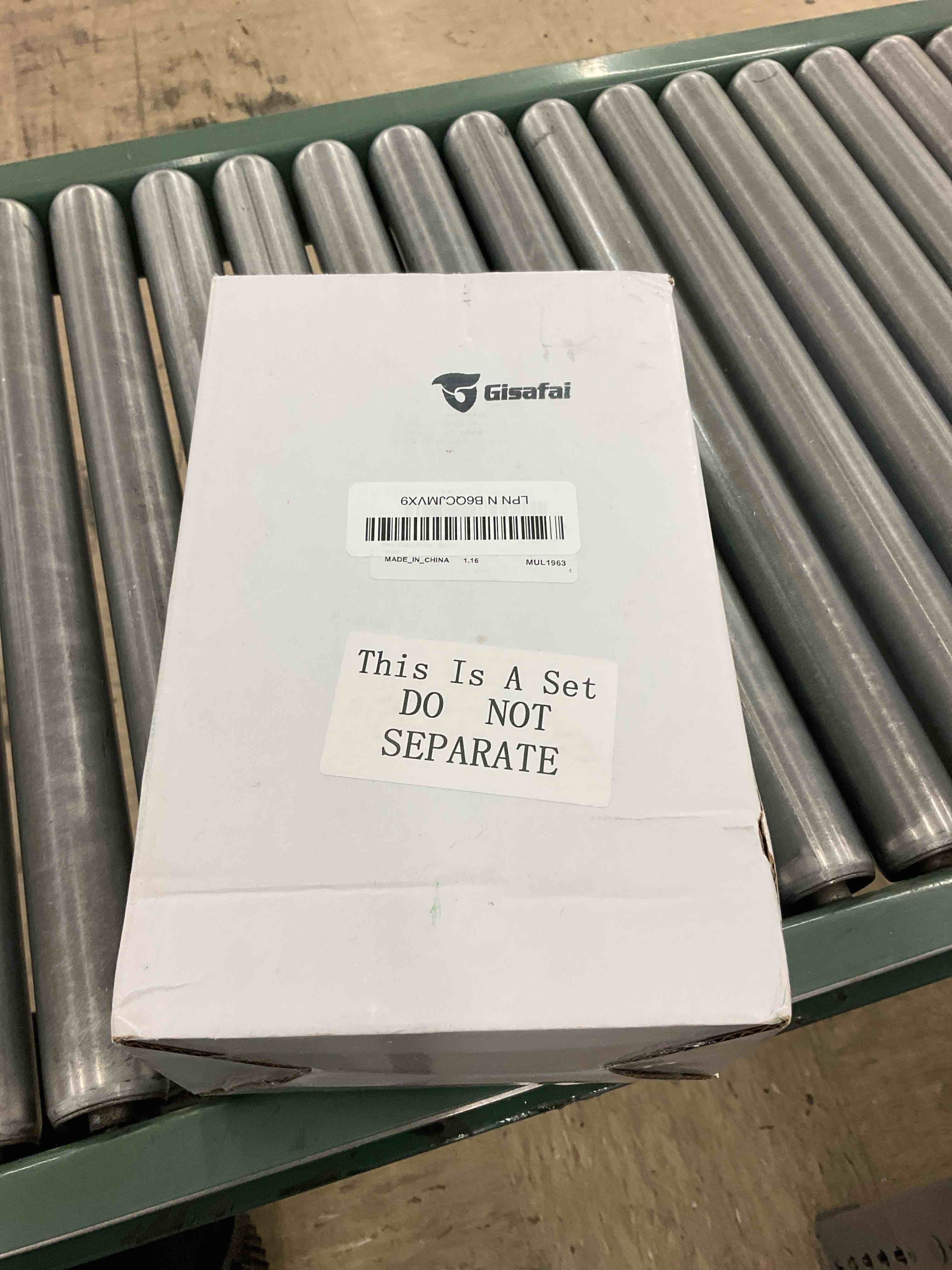 https://s3.amazonaws.com/lotting-images-prod/BoxBids/PPE2249036_1775576423014.jpeg
