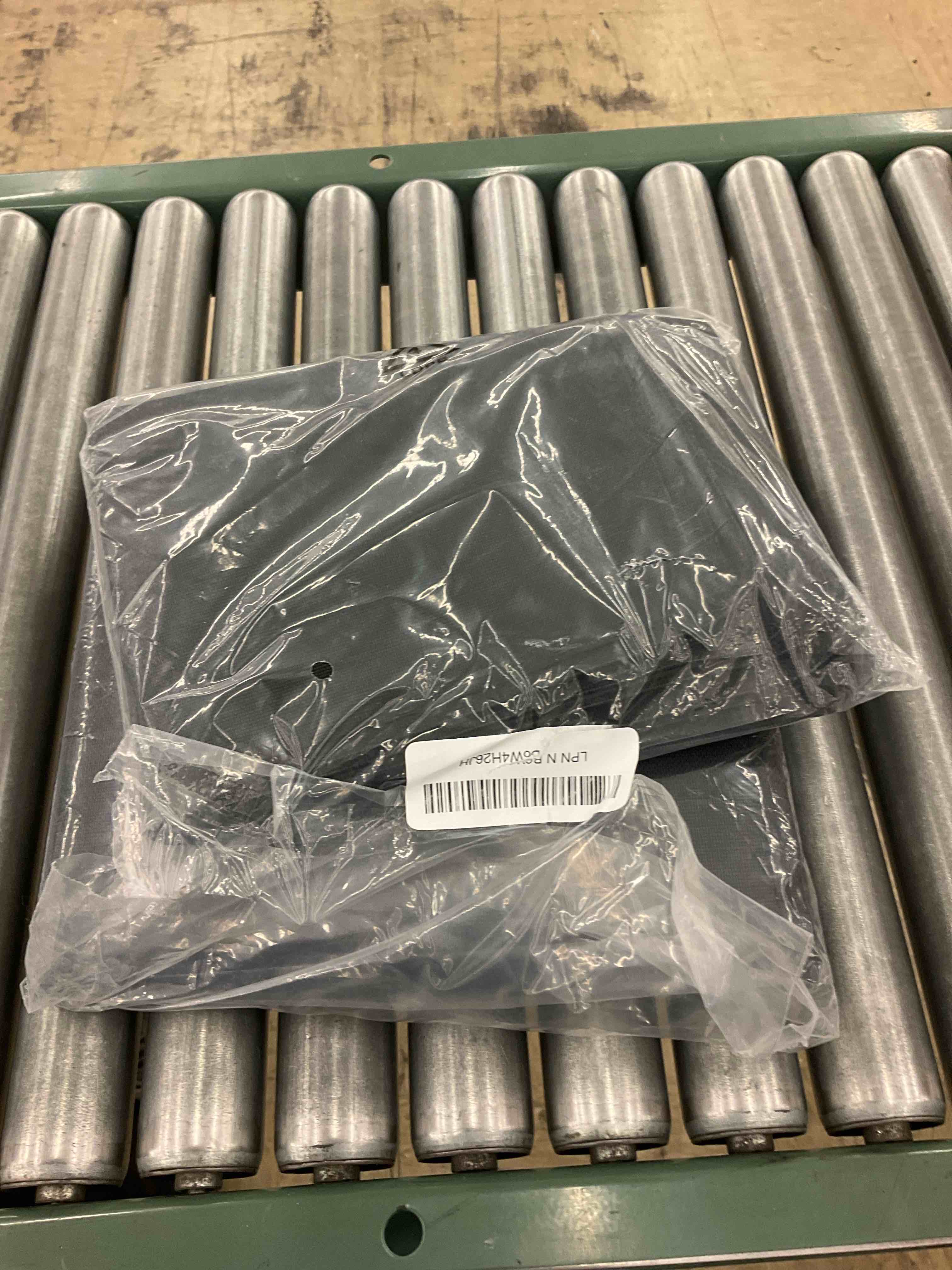 https://s3.amazonaws.com/lotting-images-prod/BoxBids/PPE2249048_1775577999812.jpeg