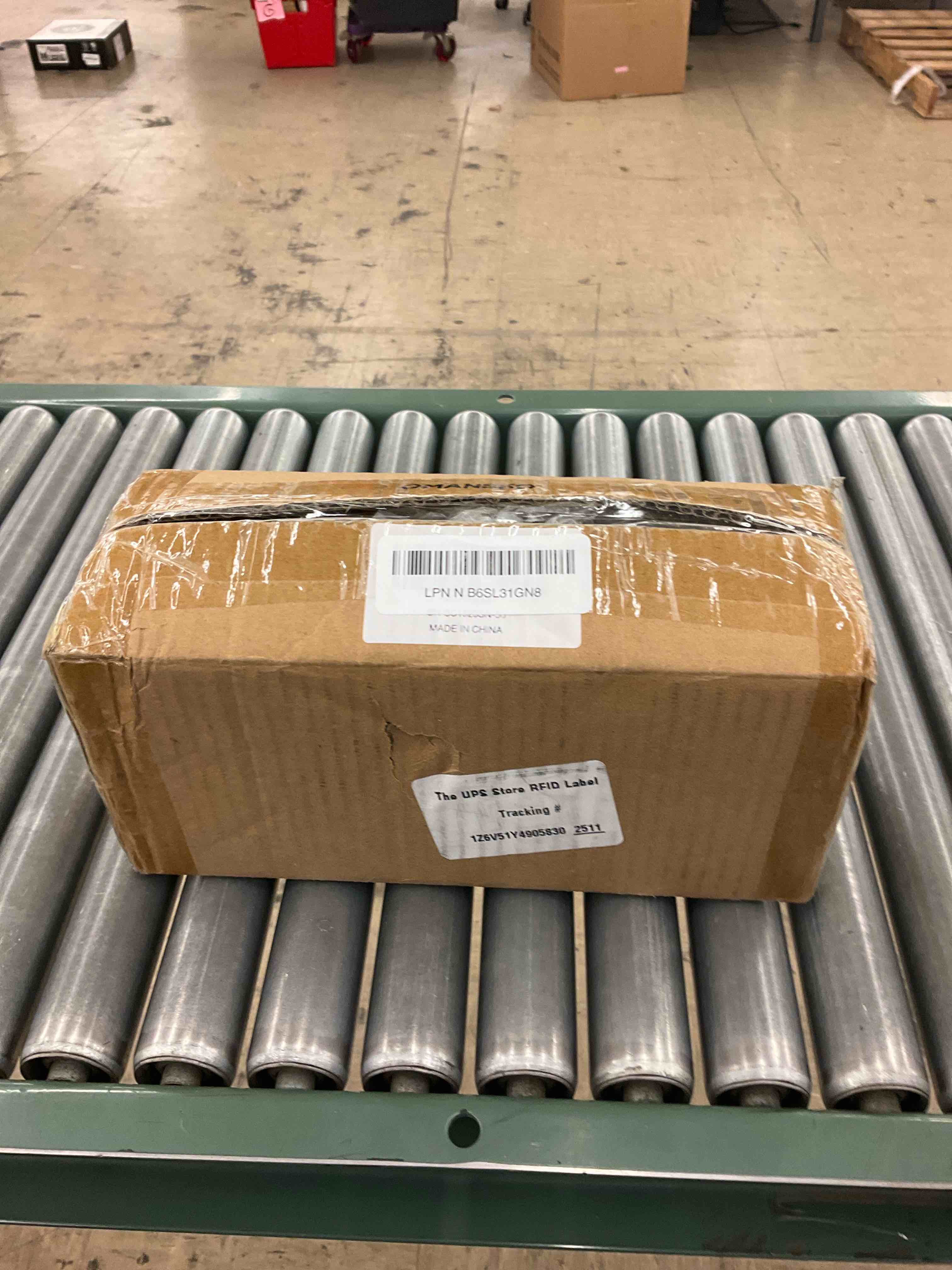 https://s3.amazonaws.com/lotting-images-prod/BoxBids/PPE2249102_1775590727376.jpeg