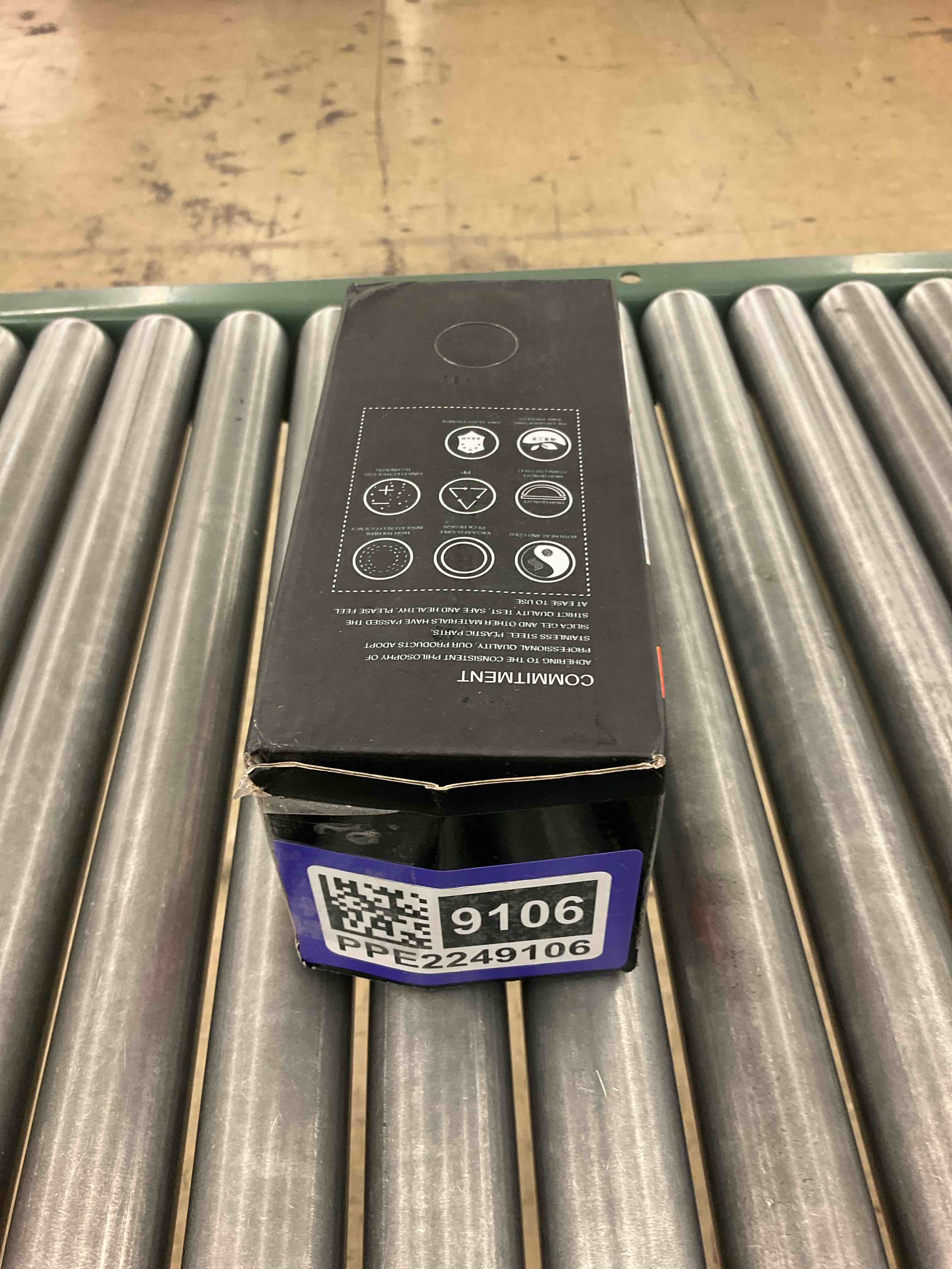 https://s3.amazonaws.com/lotting-images-prod/BoxBids/PPE2249106_1775591153389.jpeg