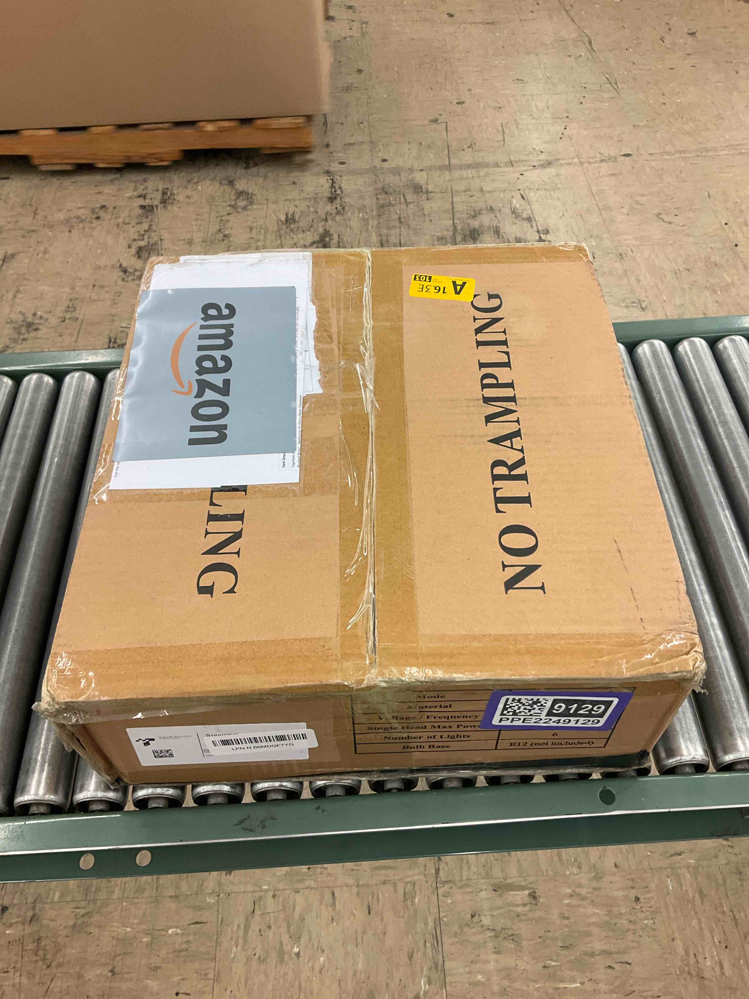 https://s3.amazonaws.com/lotting-images-prod/BoxBids/PPE2249129_1775593606327.jpeg