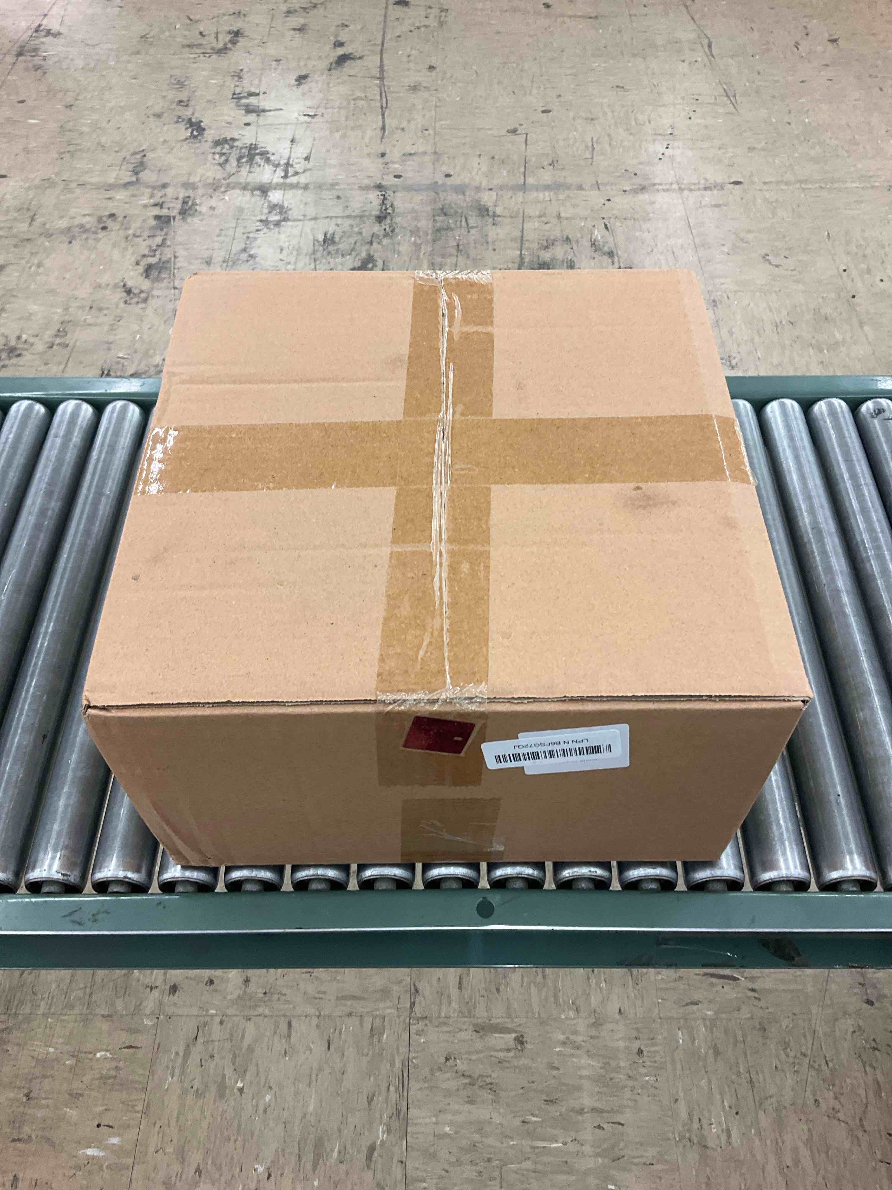 https://s3.amazonaws.com/lotting-images-prod/BoxBids/PPE2249130_1775593654263.jpeg