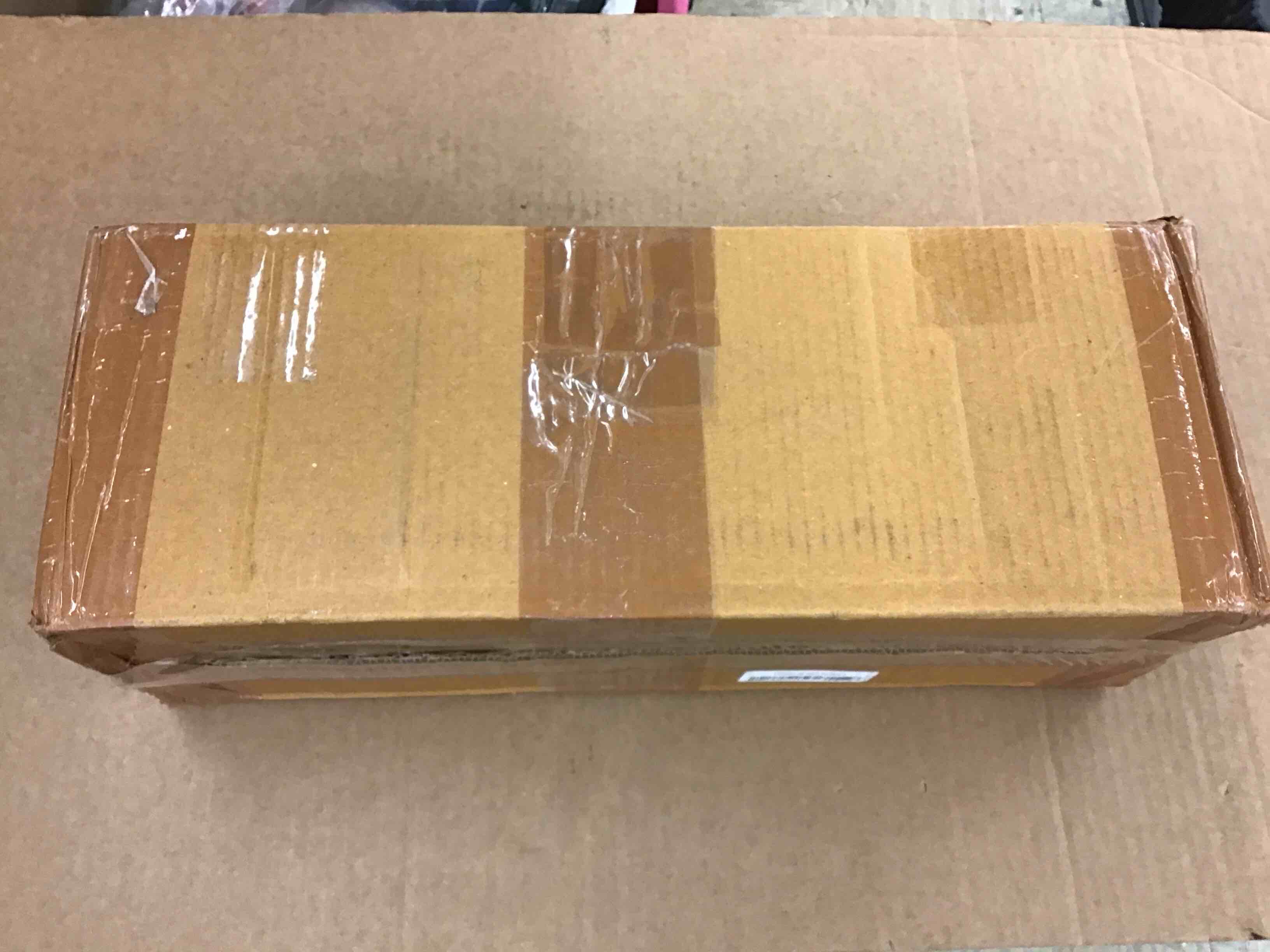 https://s3.amazonaws.com/lotting-images-prod/BoxBids/PPE2249169_1777467856605.jpeg