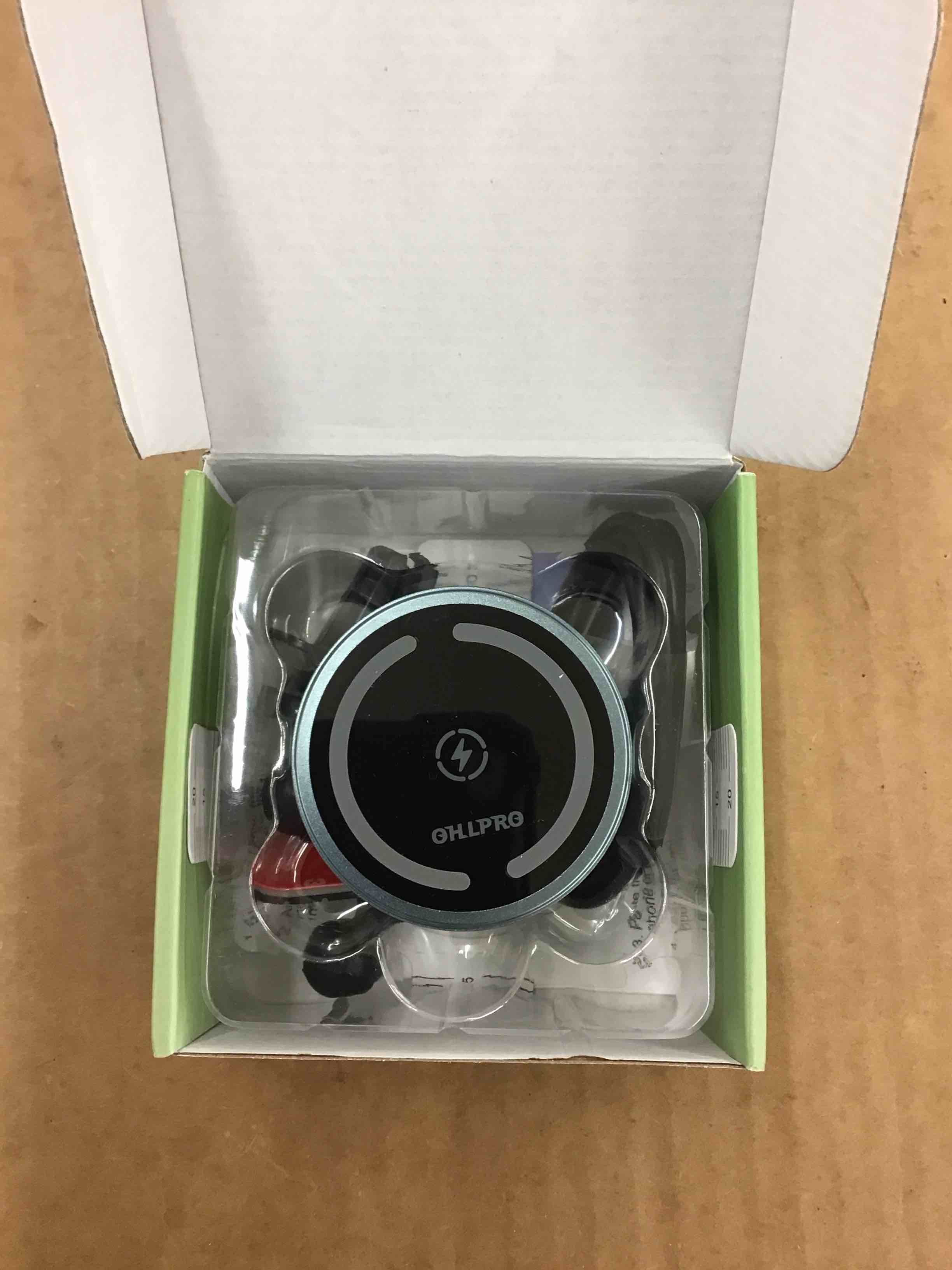 https://s3.amazonaws.com/lotting-images-prod/BoxBids/PPE2249192_1777470565420.jpeg