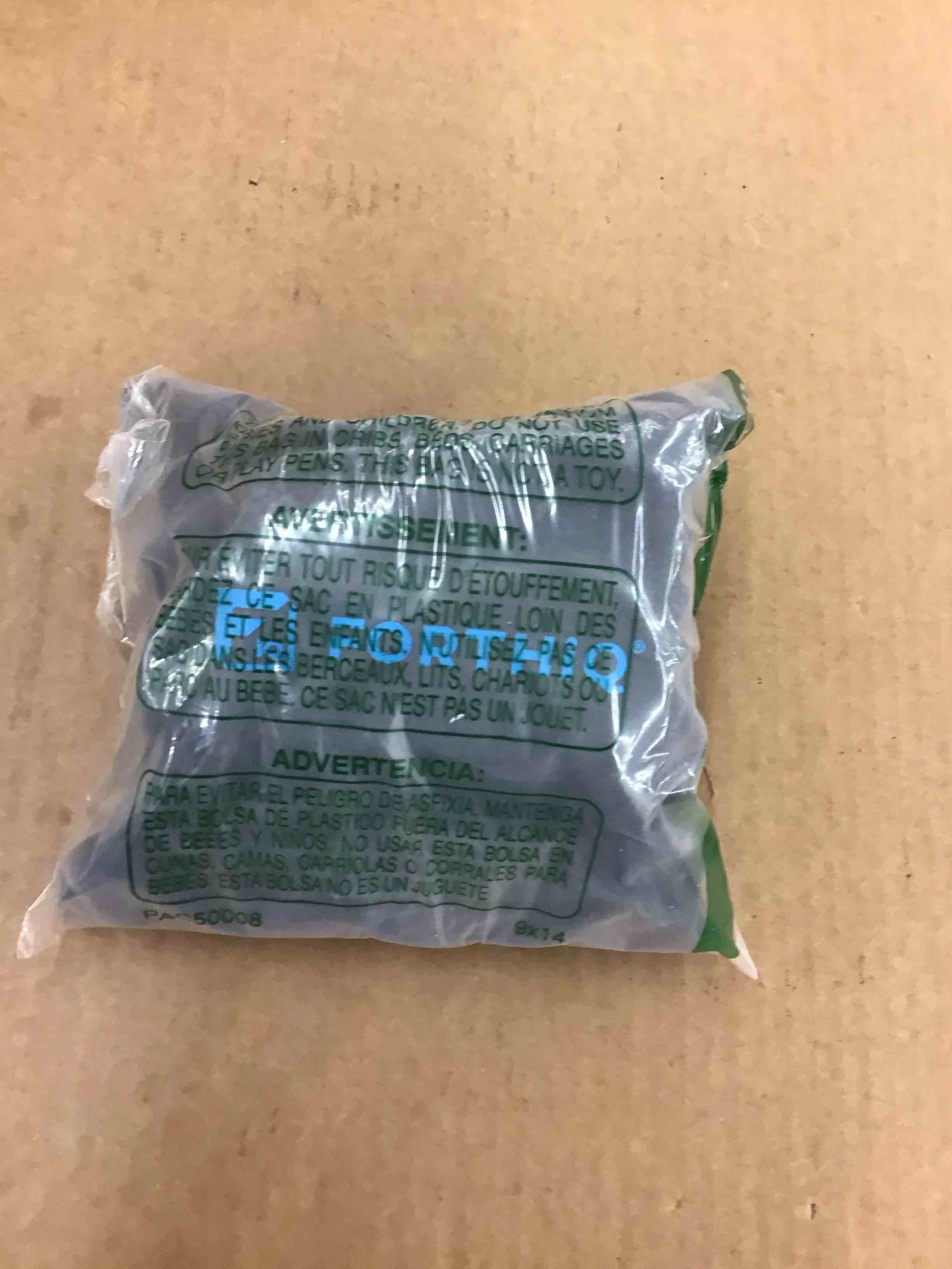 https://s3.amazonaws.com/lotting-images-prod/BoxBids/PPE2249273_1777478072903.jpeg