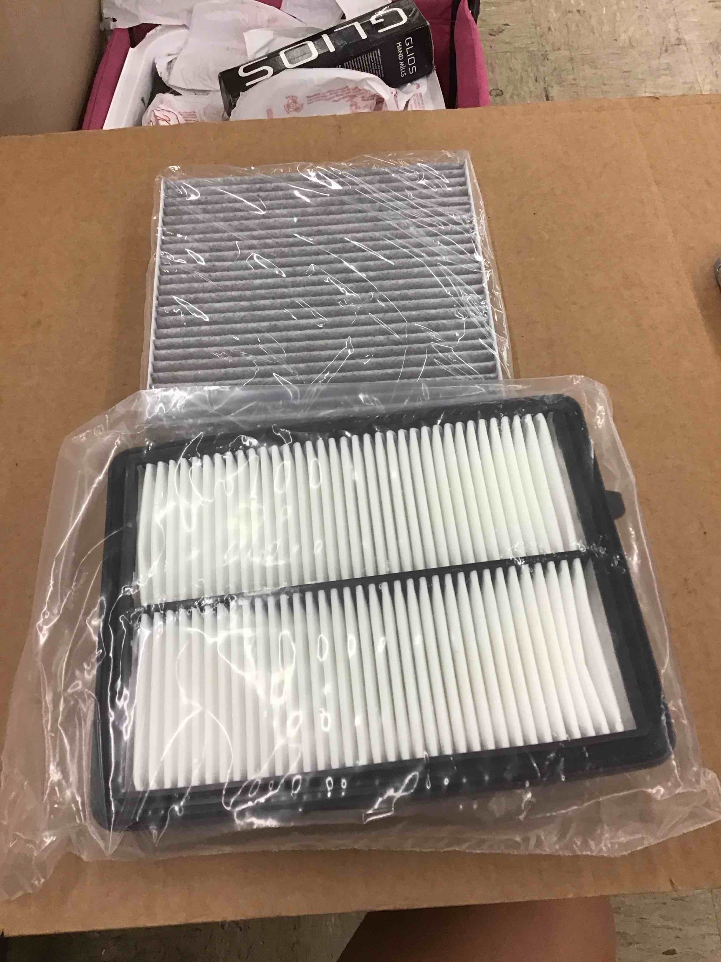 https://s3.amazonaws.com/lotting-images-prod/BoxBids/PPE2249348_1777489472422.jpeg