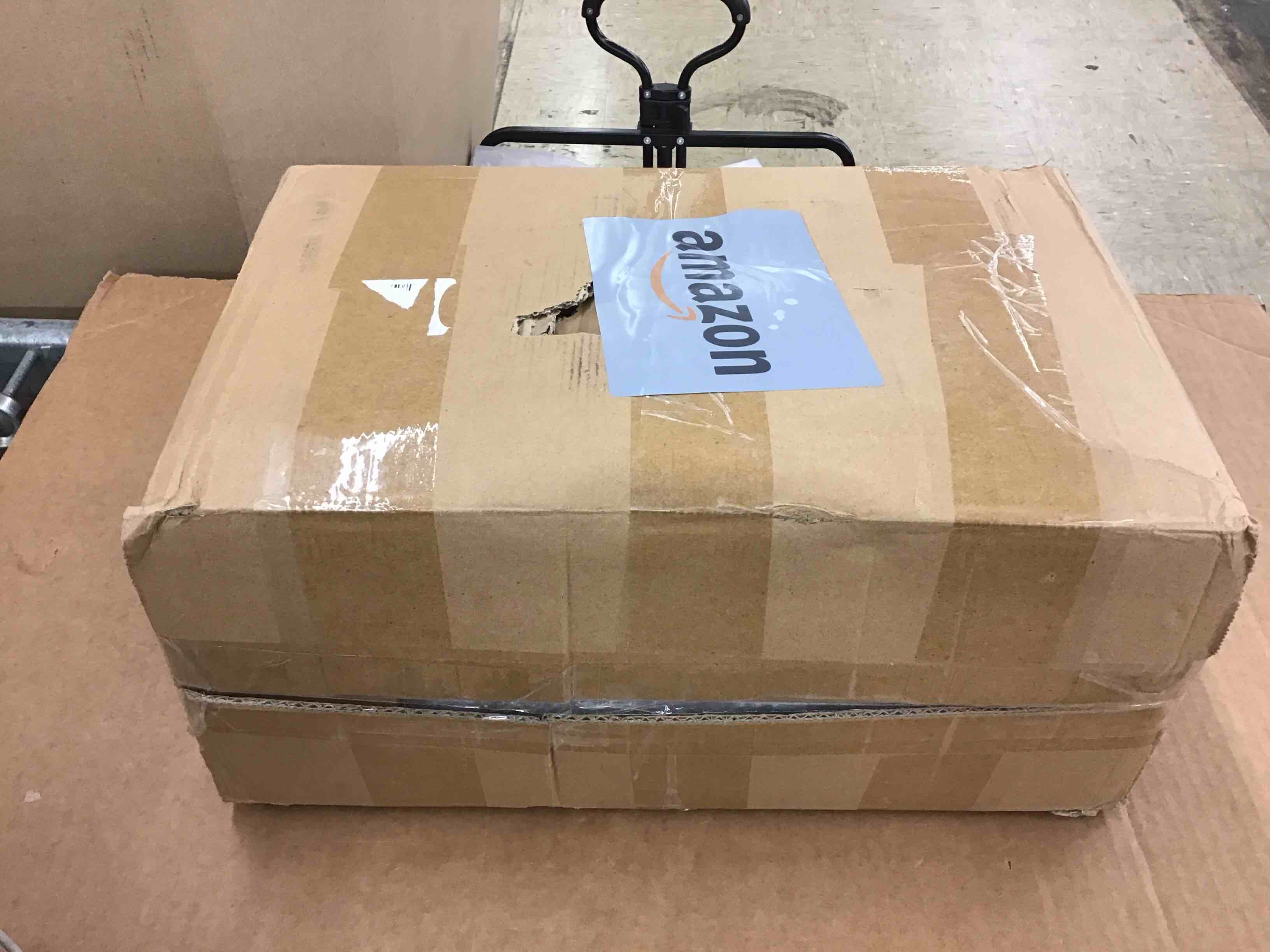 https://s3.amazonaws.com/lotting-images-prod/BoxBids/PPE2249353_1777490182200.jpeg