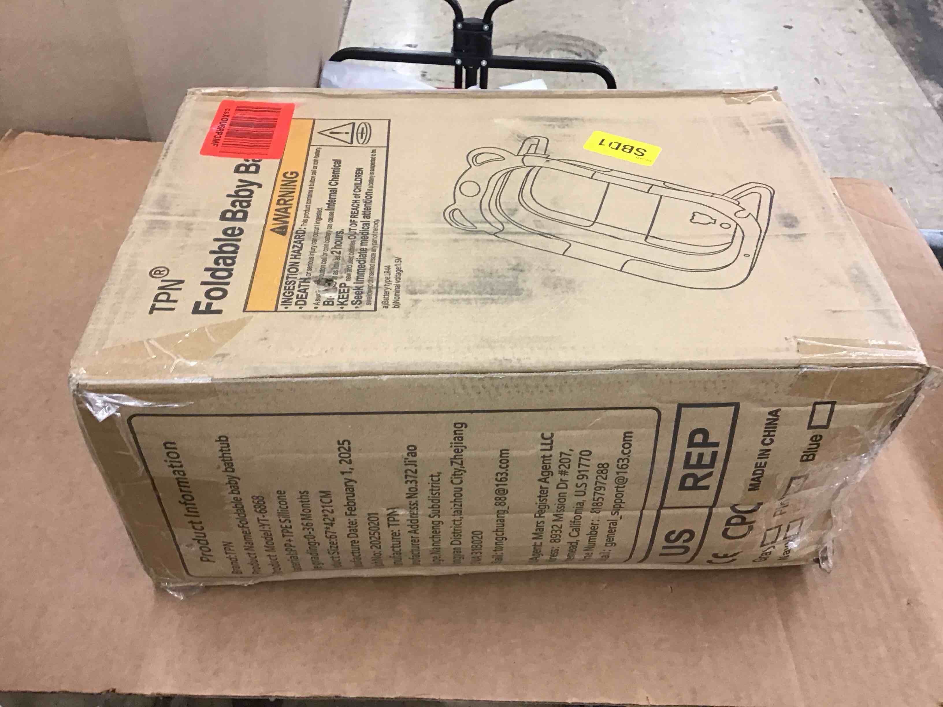 https://s3.amazonaws.com/lotting-images-prod/BoxBids/PPE2249355_1777490362682.jpeg