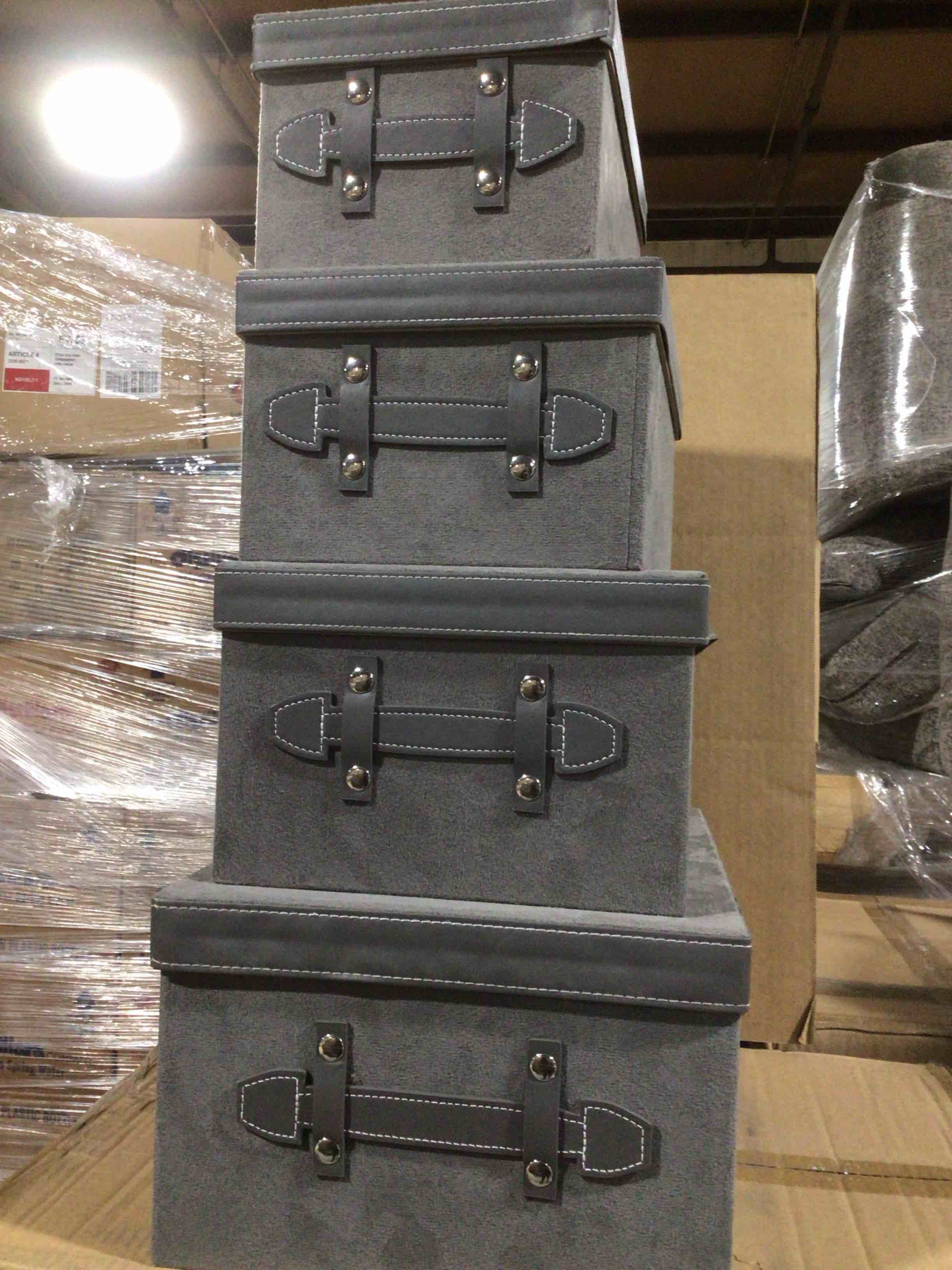 Pack of 4 Suede Storage Boxes different sizes gray color