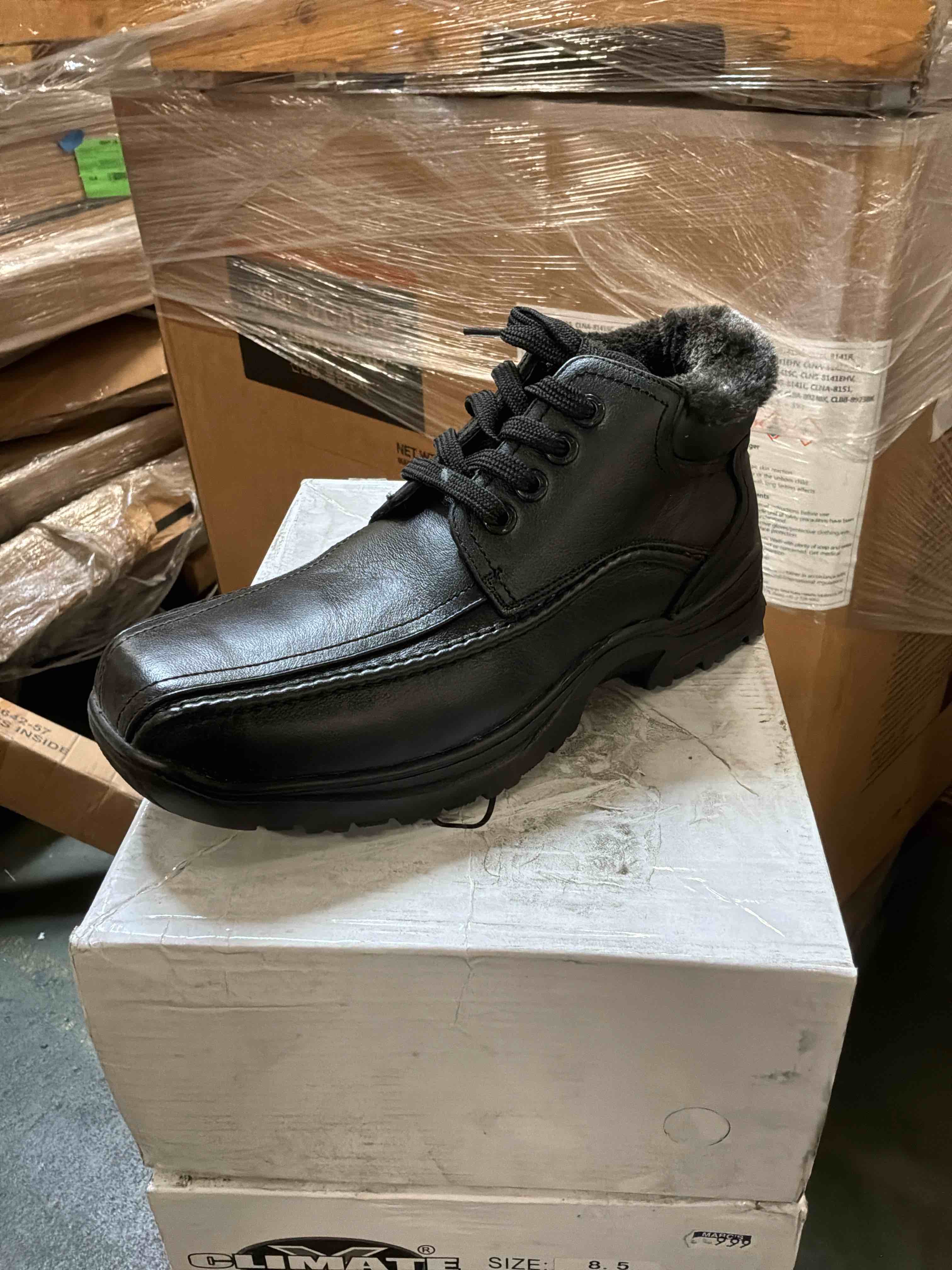 Condition photo showing Good Condition for men's winter ankle boots leather warm fur lined lace up side zipper, size 8.5