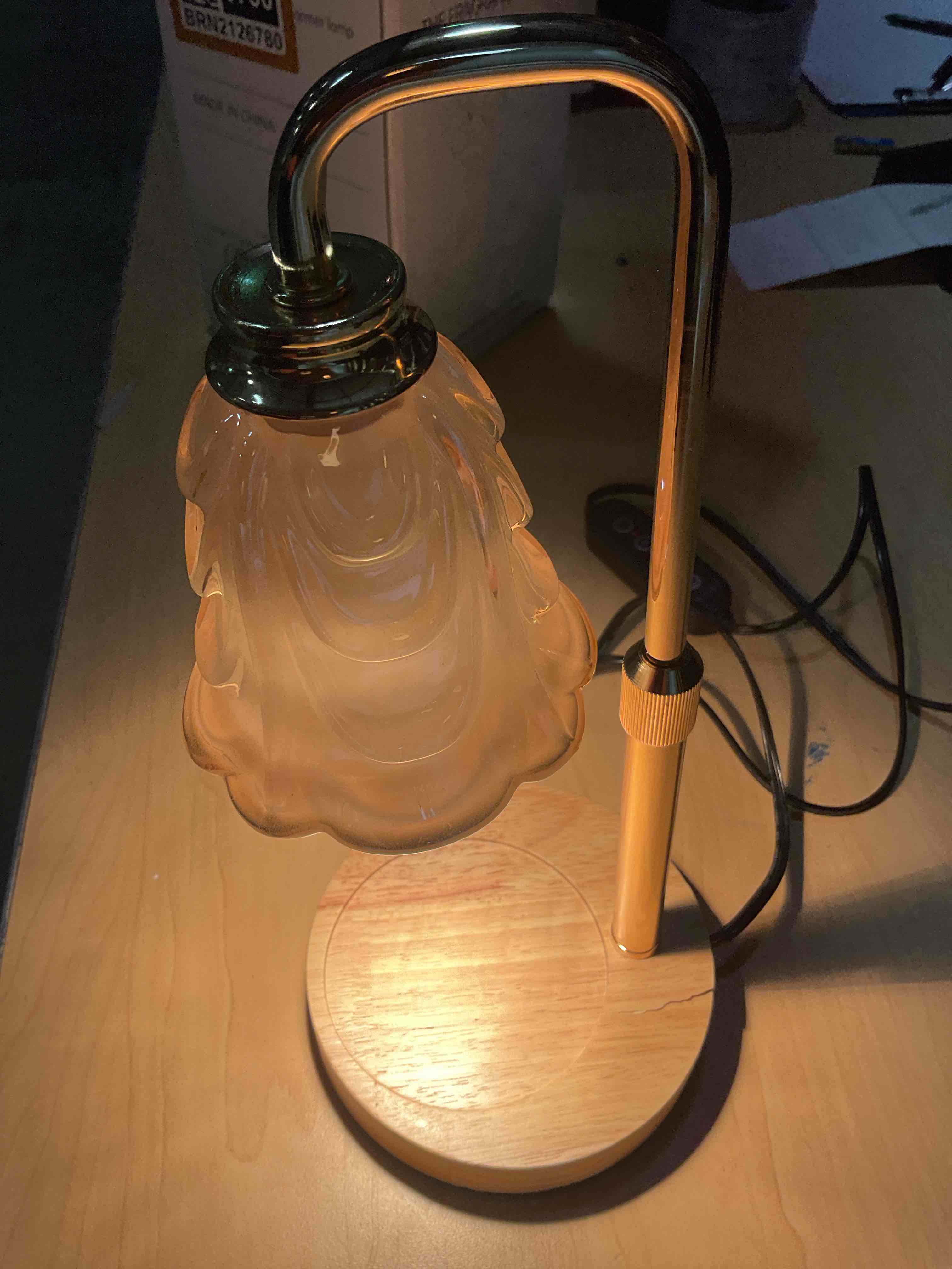Condition photo showing Good Condition for Candle Warmer Lamp with Timer and Dimmer, Electric Wax Warmers for Scented Candles with 5 Brightness Settings, Anti-Glare Lamp with Adjustable Height, Home Decor, Gift for Christmas, Birthday