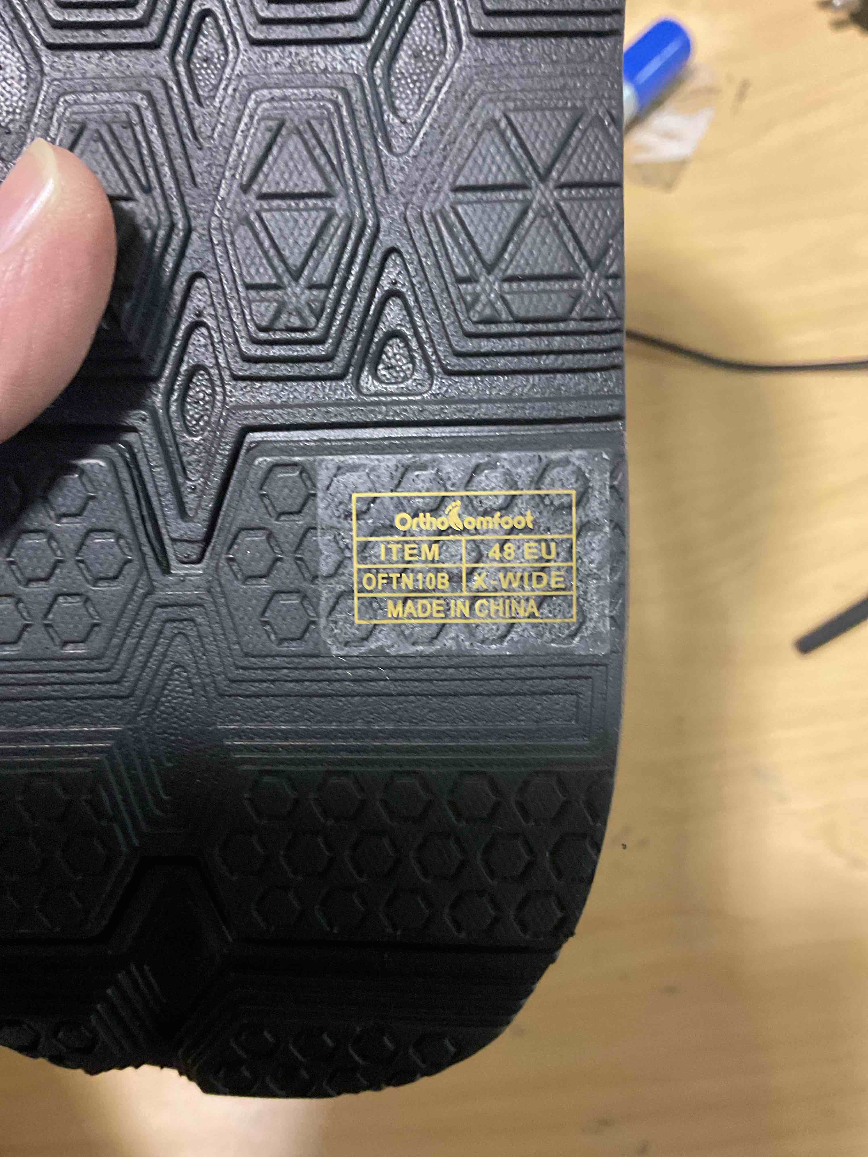 Condition photo showing Good Condition for OrthoComfoot Men's Orthopedic Wide Leather Winter Ankle Boots: Comfortable Arch Support Dress Shoes for Diabetic, Casual Plantar Fasciitis Walking Shoes for Foot and Heel Pain Relief