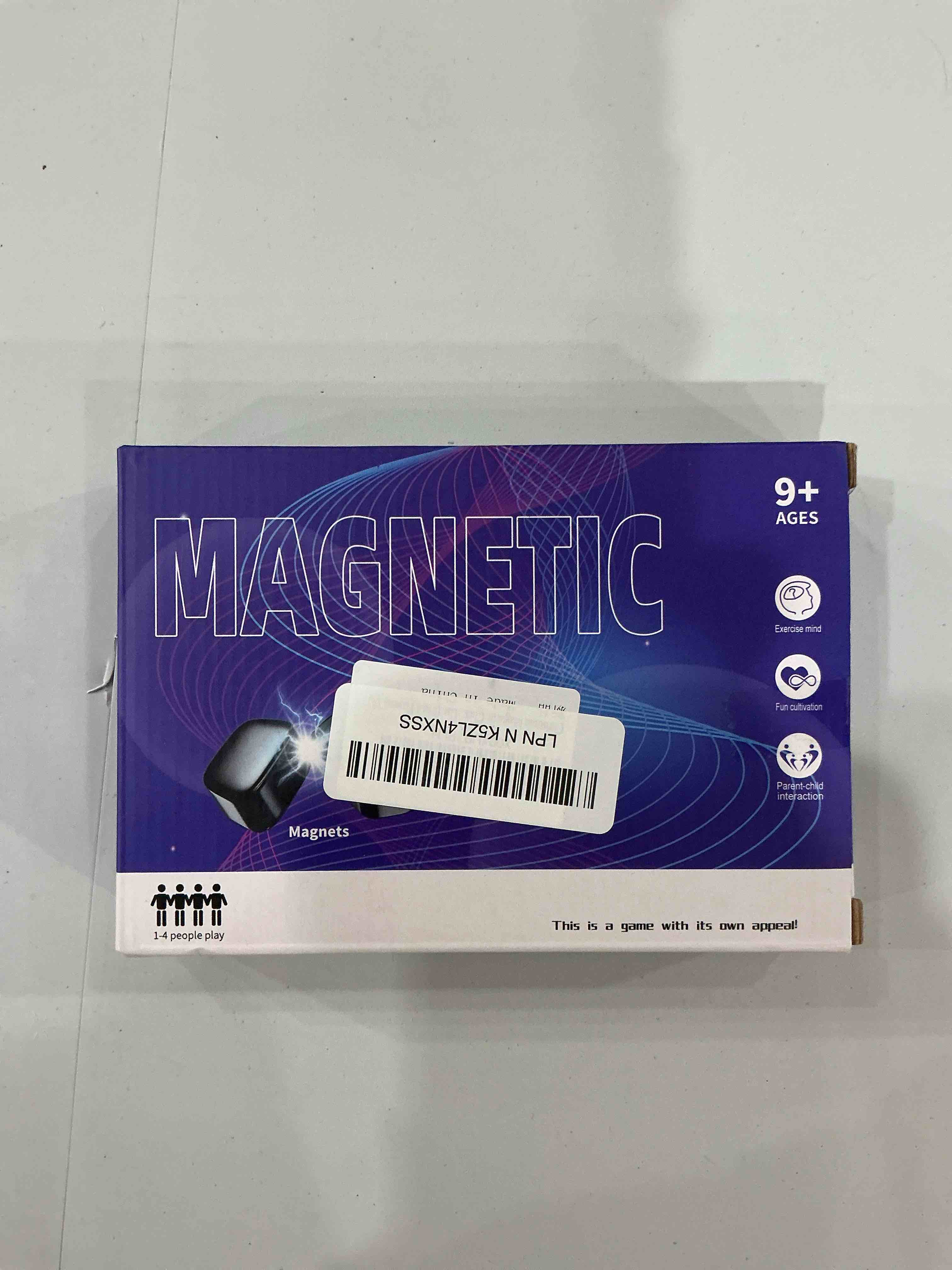 Magnetic Chess Game, Magnetic Chess Game with Stones, Magnet Game with String, 2 Player Party Travel