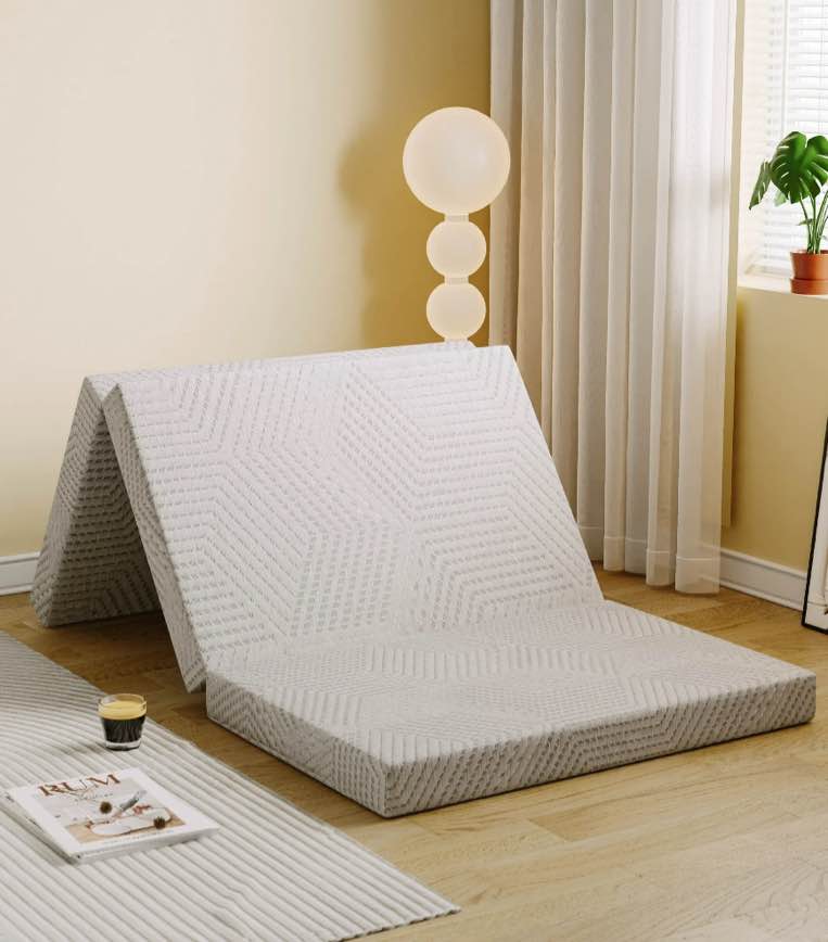 EGOHOME 4 inch Tri Folding Memory Foam Mattress, Queen Size Portable Guest Bed