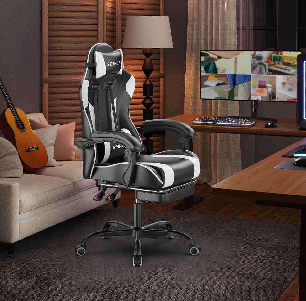 Gaming Chair, Seenda Computer Office Chair with Linkage Armrests and Footrest, Lumbar Support Swivel Video Game Chair for Office Gaming, 330LBS Capacity, White