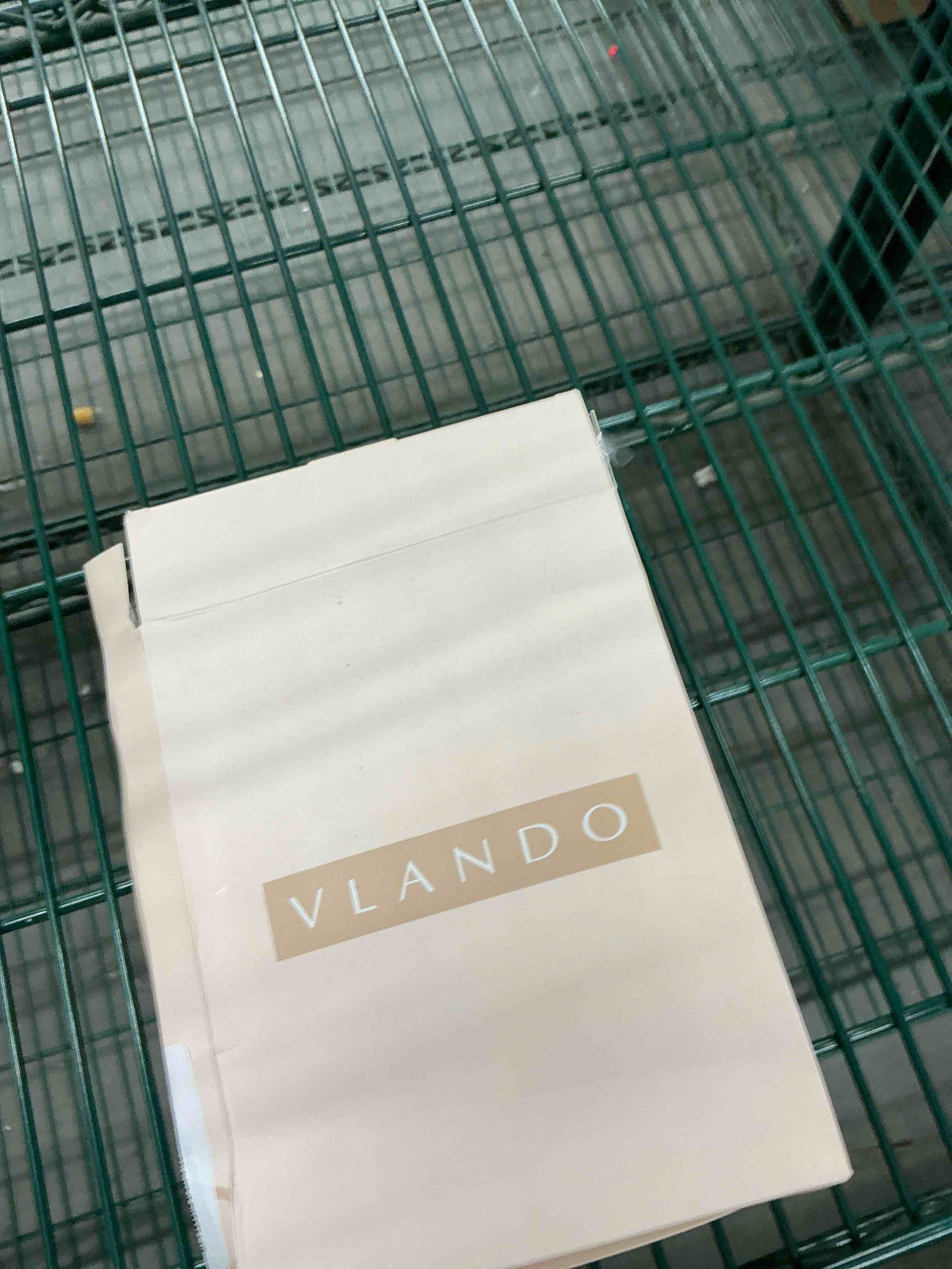 Condition photo showing Good Condition for Vlando Travel Jewelry Organizer Case, Valentines Day Gifts,Jewelry Storage Book Ring Binder with Clear Zipper Velvet Pouch Bag for Traveling,Rings,Necklace,Earrings,Bracelets,Brooches-Toffee