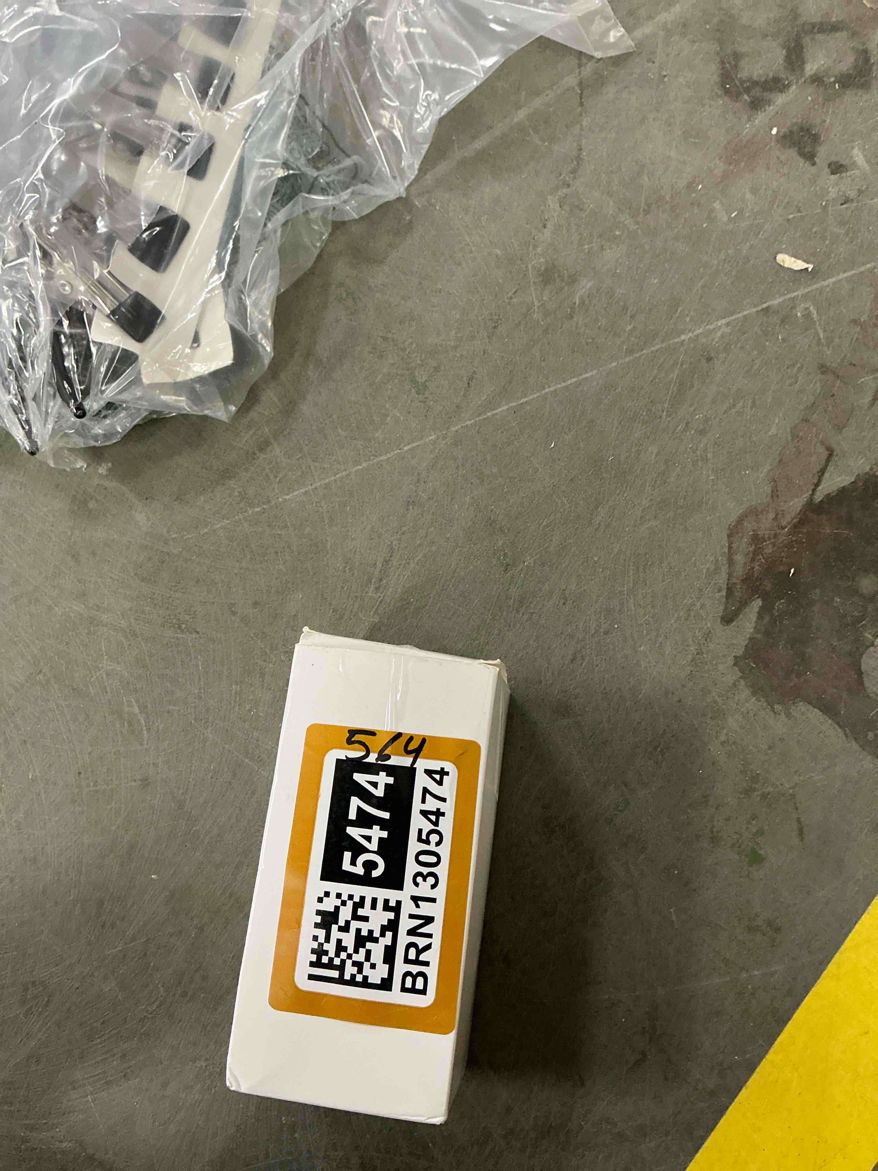 Condition photo showing New/Like New for Kanayu 50Amp RV to Stove Adapter Compatible with NEMA 14-50P to 10-50R, 4 Prong Generator RV 14-50P Male to 3 Prong Stove, Oven 10-50R Adapter Generator Dryer Power Cord Connector(Yellow)