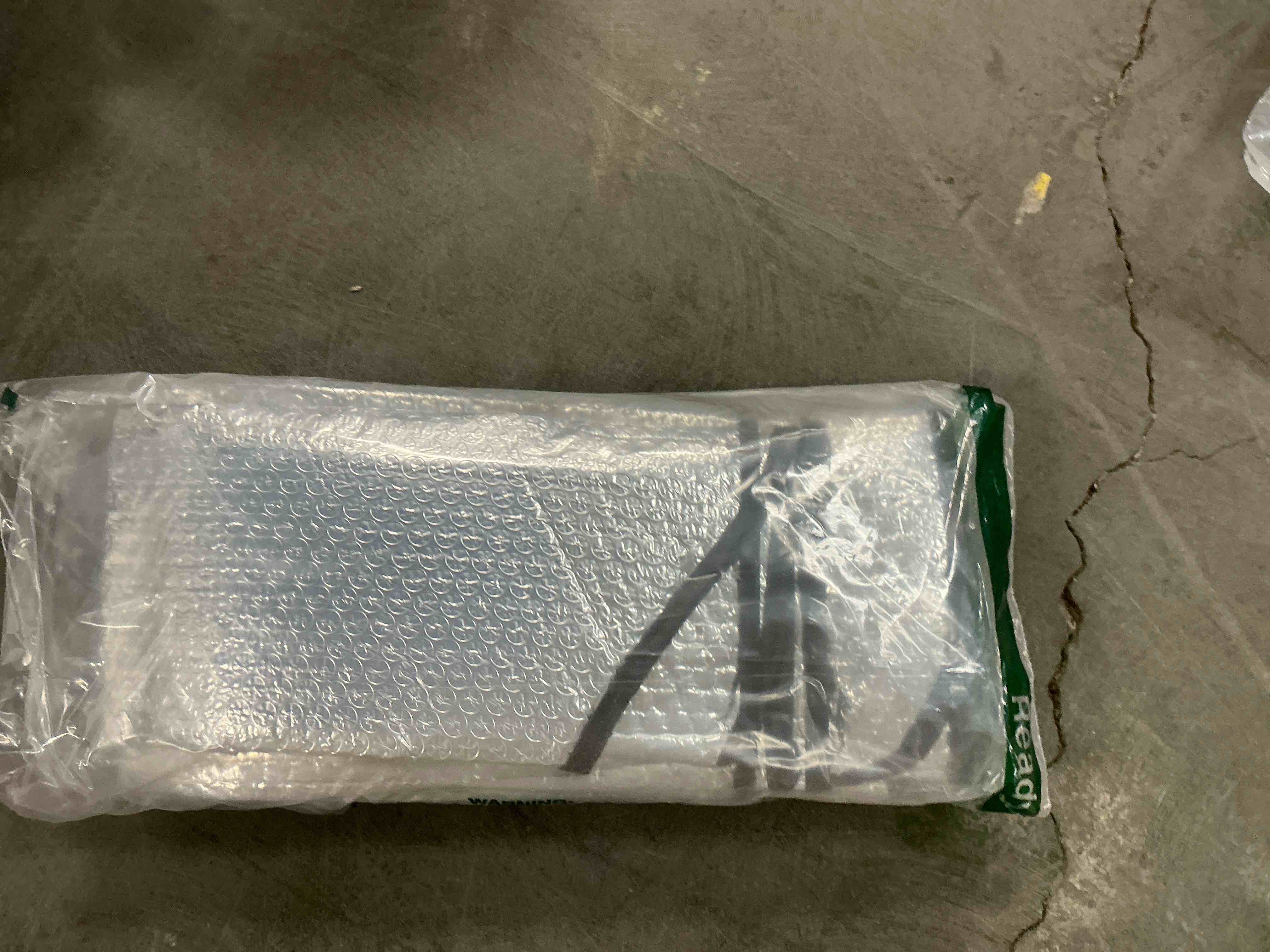 Condition photo showing Good Condition for 1 PC Car Front Windshield Sun Shade, 55.1" x 27.5" Full Coverage Summer UV Reflective Interior Protective Film, Keeps Vehicle Cool Bubble Insulation Pad, Universal for Cars SUV (Silver) 1 PC Silver #55.1" x 27.5"