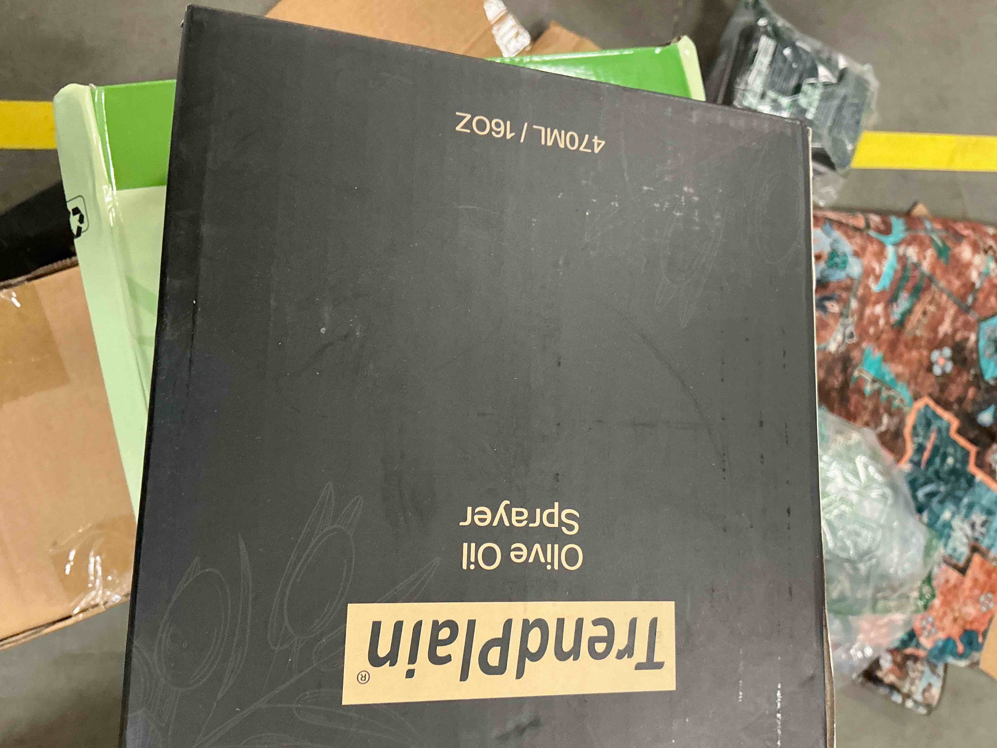 Condition photo showing Good Condition for TrendPlain 16oz/470ml Glass Olive Oil Sprayer for Cooking – 2 in 1 Olive Oil Dispenser Bottle for Kitchen Gadgets and Air Fryer Accessories, Salad, BBQ - 2 Black