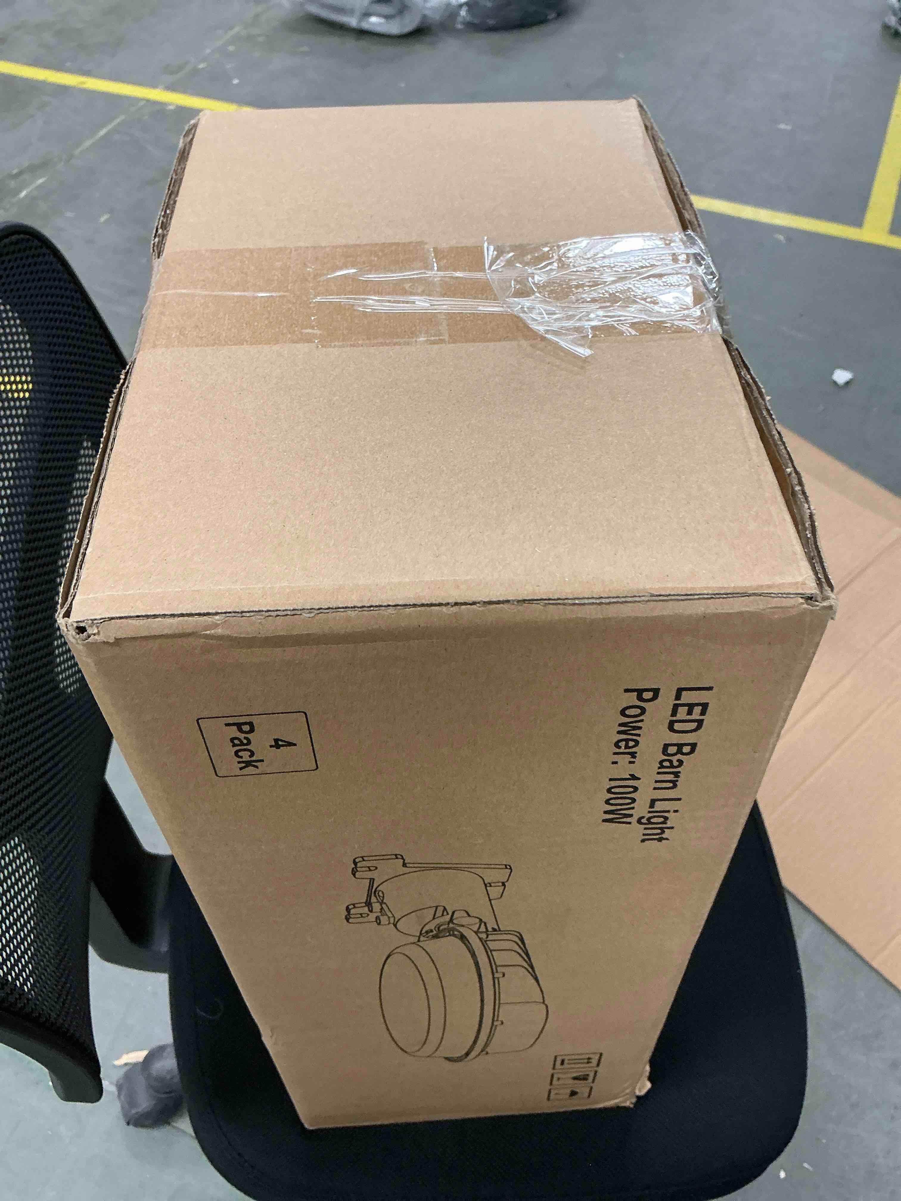 Condition photo showing New/Like New for DAKASON 100W Outdoor LED Barn Light with Dusk to Dawn Photocell, Exterior Yard Lighting 12000LM 5000K IP65 Waterproof Security Flood Light Fixture for Outside Ranch,Pole, Street, UL Listed