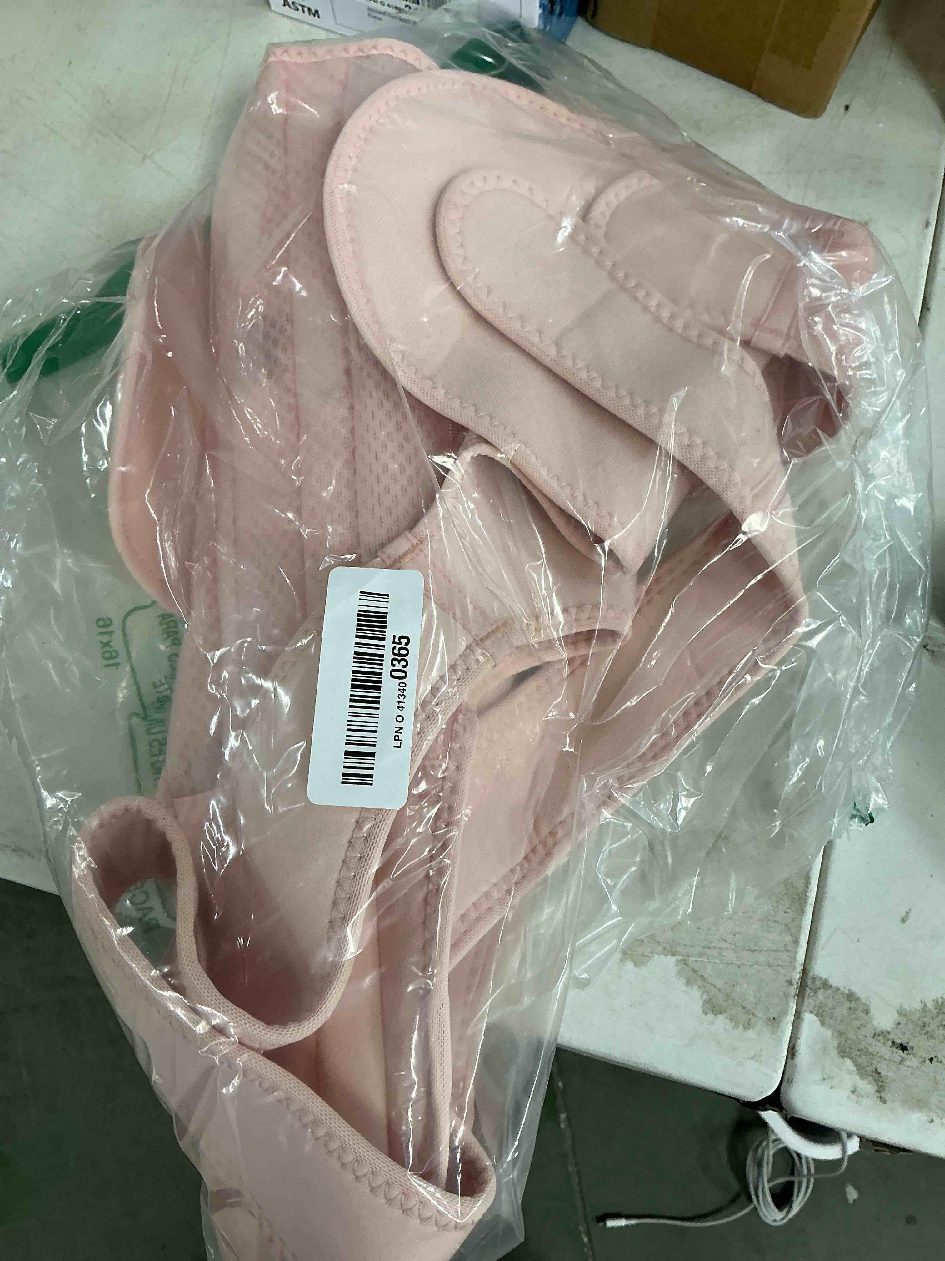 Condition photo showing Good Condition for Posture Corrector for Women and Men Upgraded Back Brace, Adjustable Back Support for Upper and Lower Back Pain Relief, Shoulder Straightener for Hunchback, Scoliosis, Lumbar, Spine (Pink, Small) Small Pink