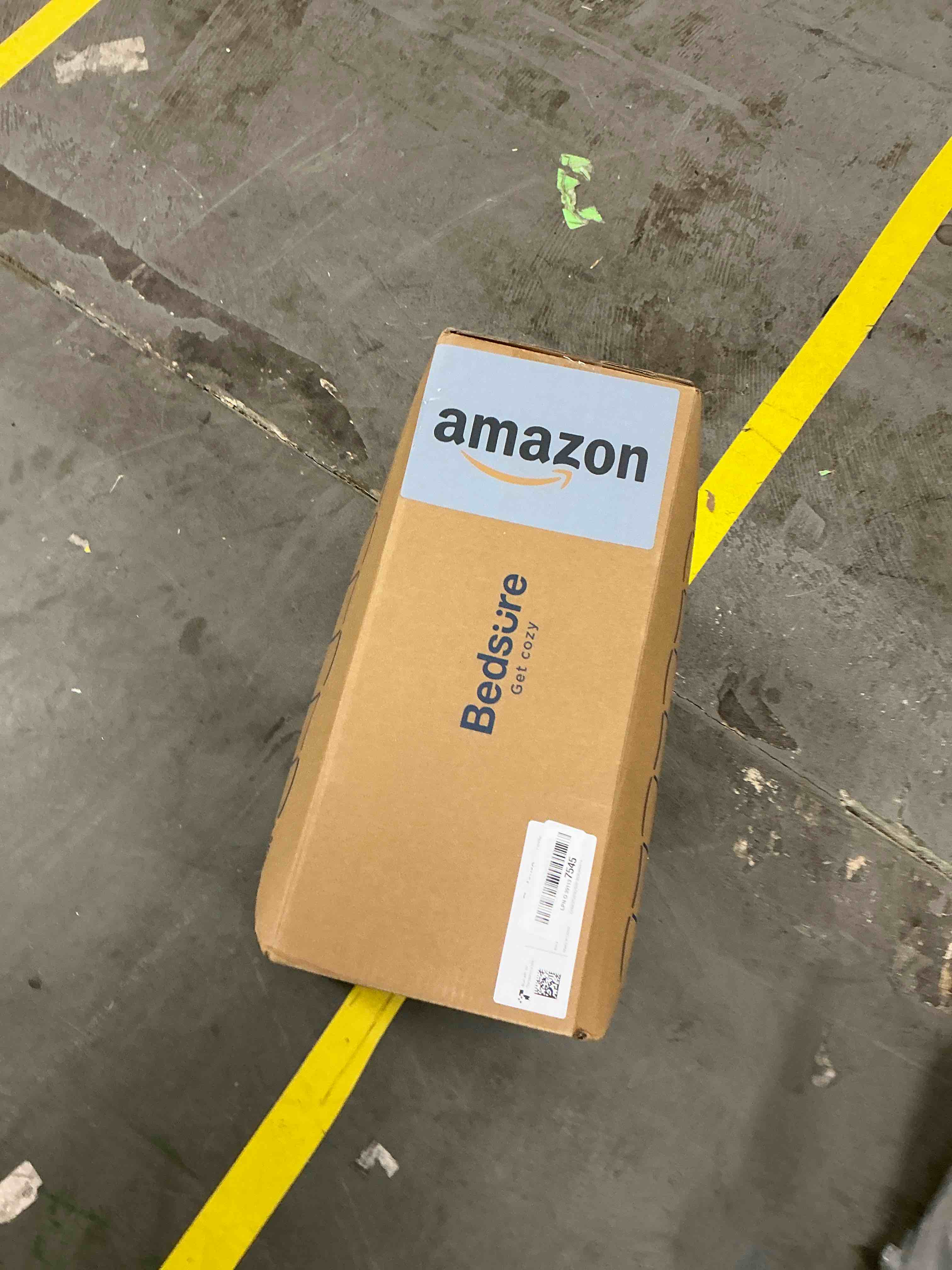 Condition photo showing New/Like New for Bedsure King Size Comforter Set Black - Bed in a Bag Bedding Set 7 Pieces, GentleSoft™ Pintuck Bed Set Gift for Family, Pinch Pleat Black Comforter with Sheets, Pillowcases & Shams King 04 - Black