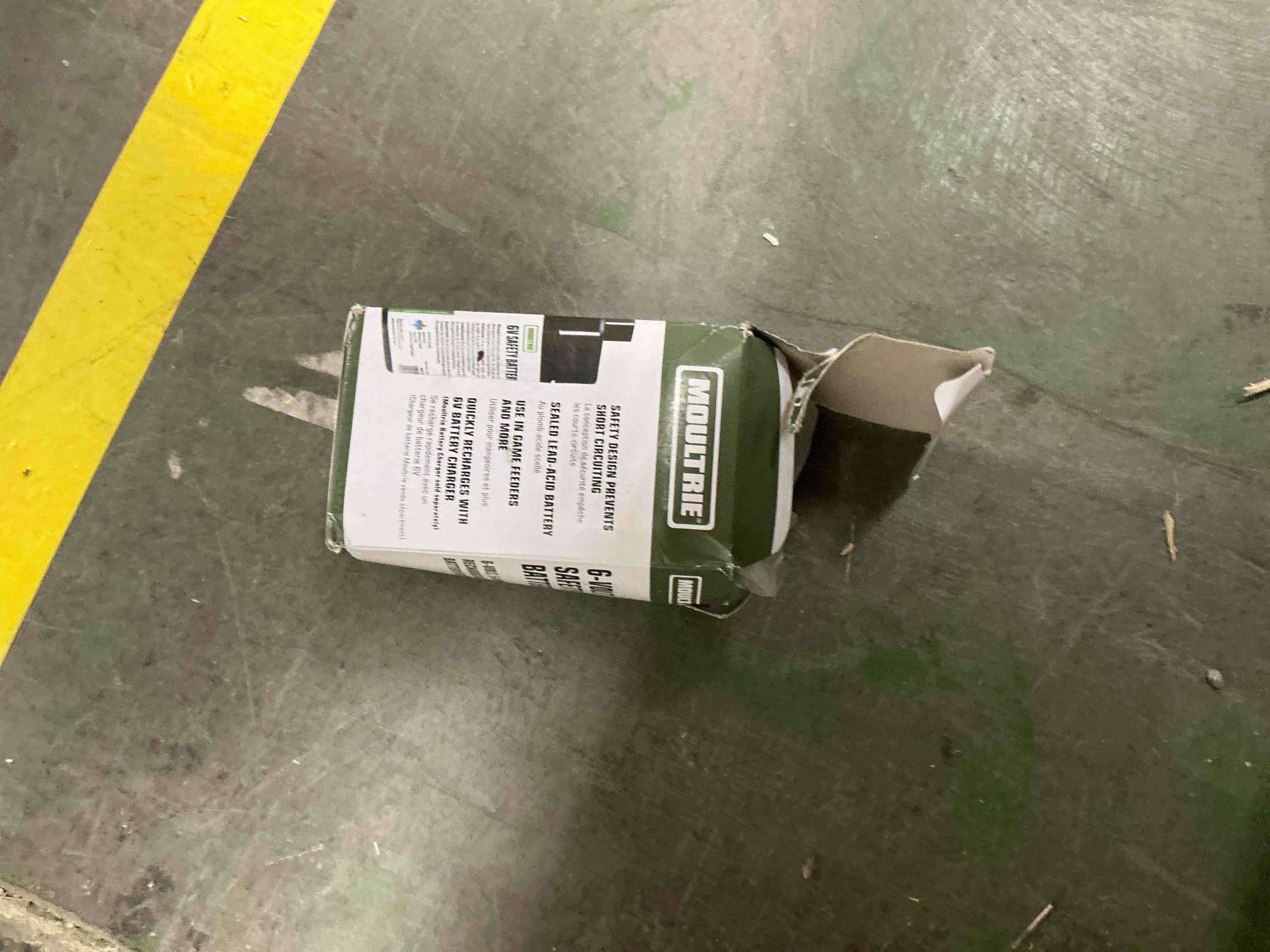 Condition photo showing Good Condition for Moultrie MFHP12406 6-Volt, 5-Amp Rechargeable Safety Battery,Multi