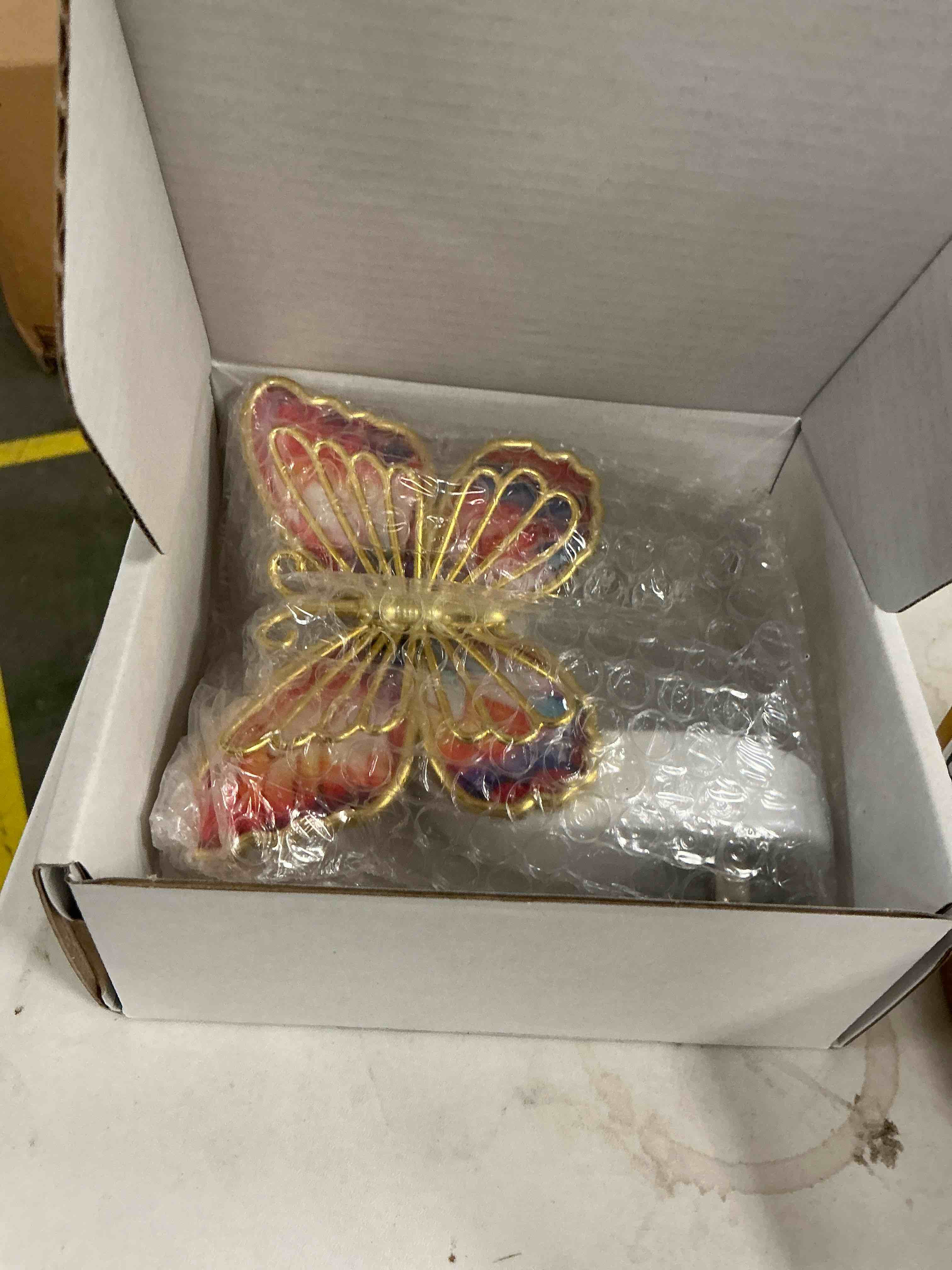 Condition photo showing New/Like New for 1 Pack Wall Fragrance Plug in Compatible with Bath and Body Works WallFlower Fragrances, Scent Diffuser with Night Light, ETL Certified, Long Lasting Scented Warmer for Home(Butterfly Style)