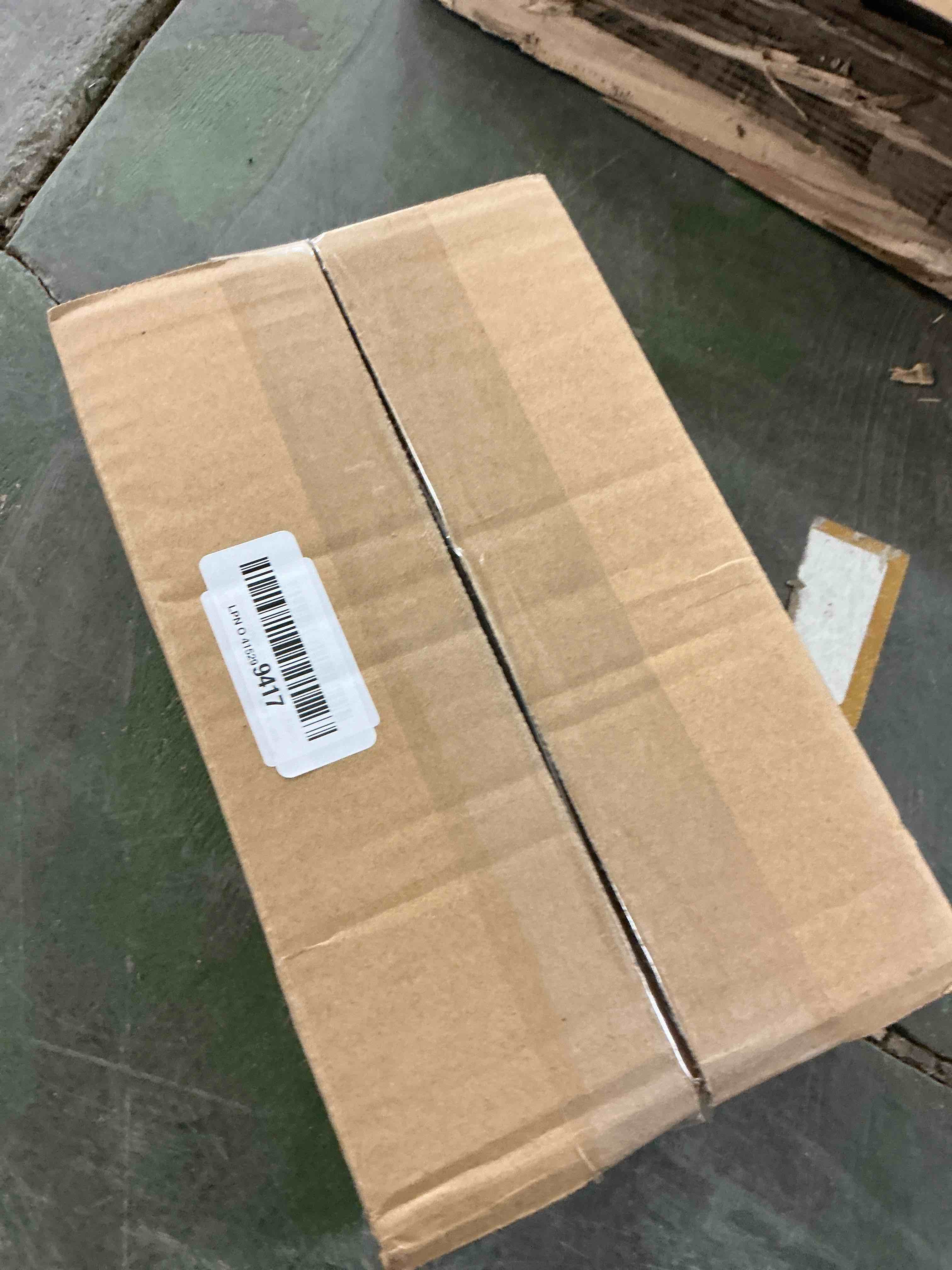 Condition photo showing Good Condition for Floroom 6 Pack 5x7 Inch Clear Acrylic Sign Holders, Double-Sided Black Display Stand Picture Frames for Table Numbers, Menus, Flyers, Weddings, and Offices