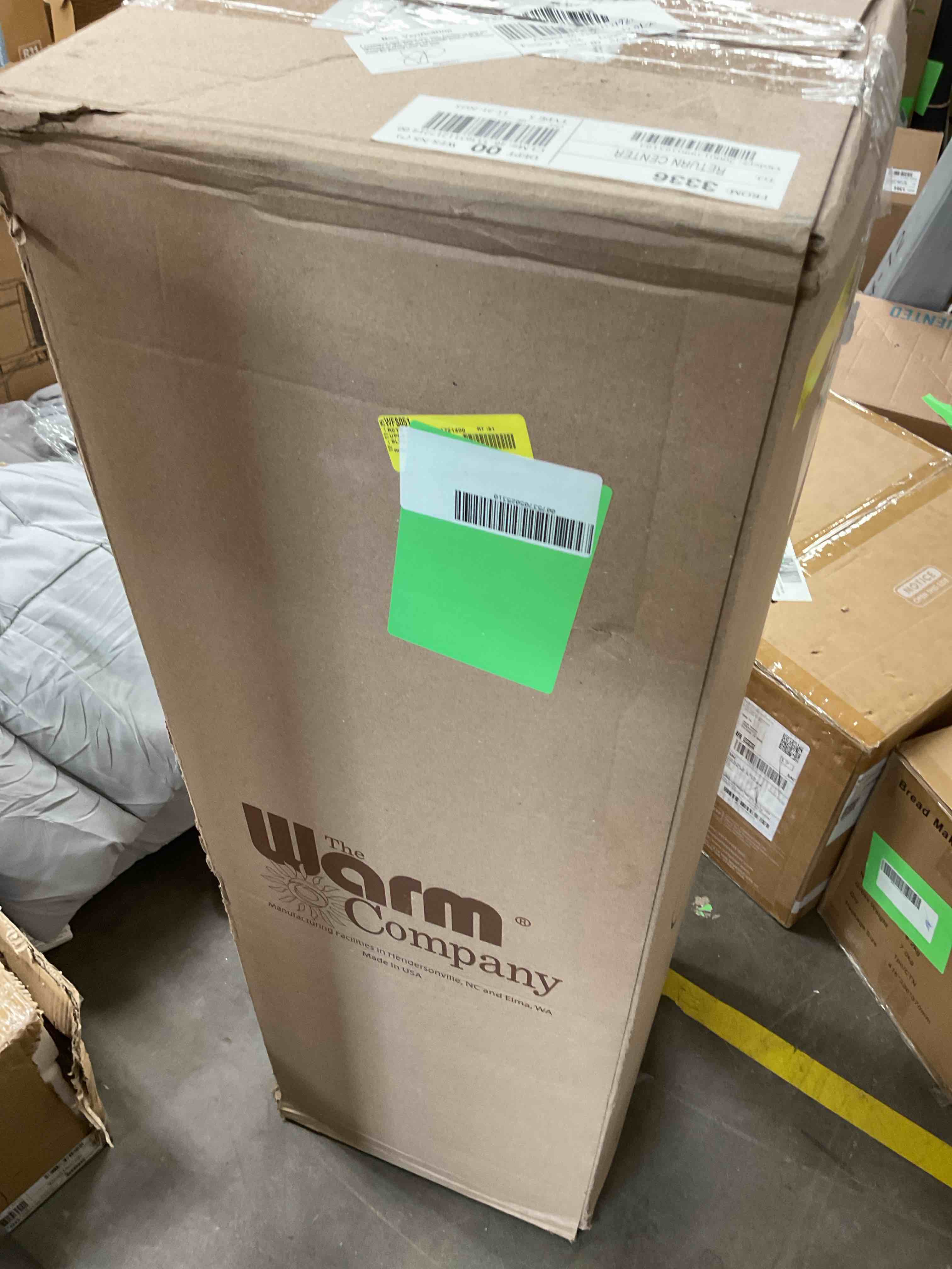 Condition photo showing New/Like New for Warm & White Cotton Batting 90"x 40 Yard Bolt